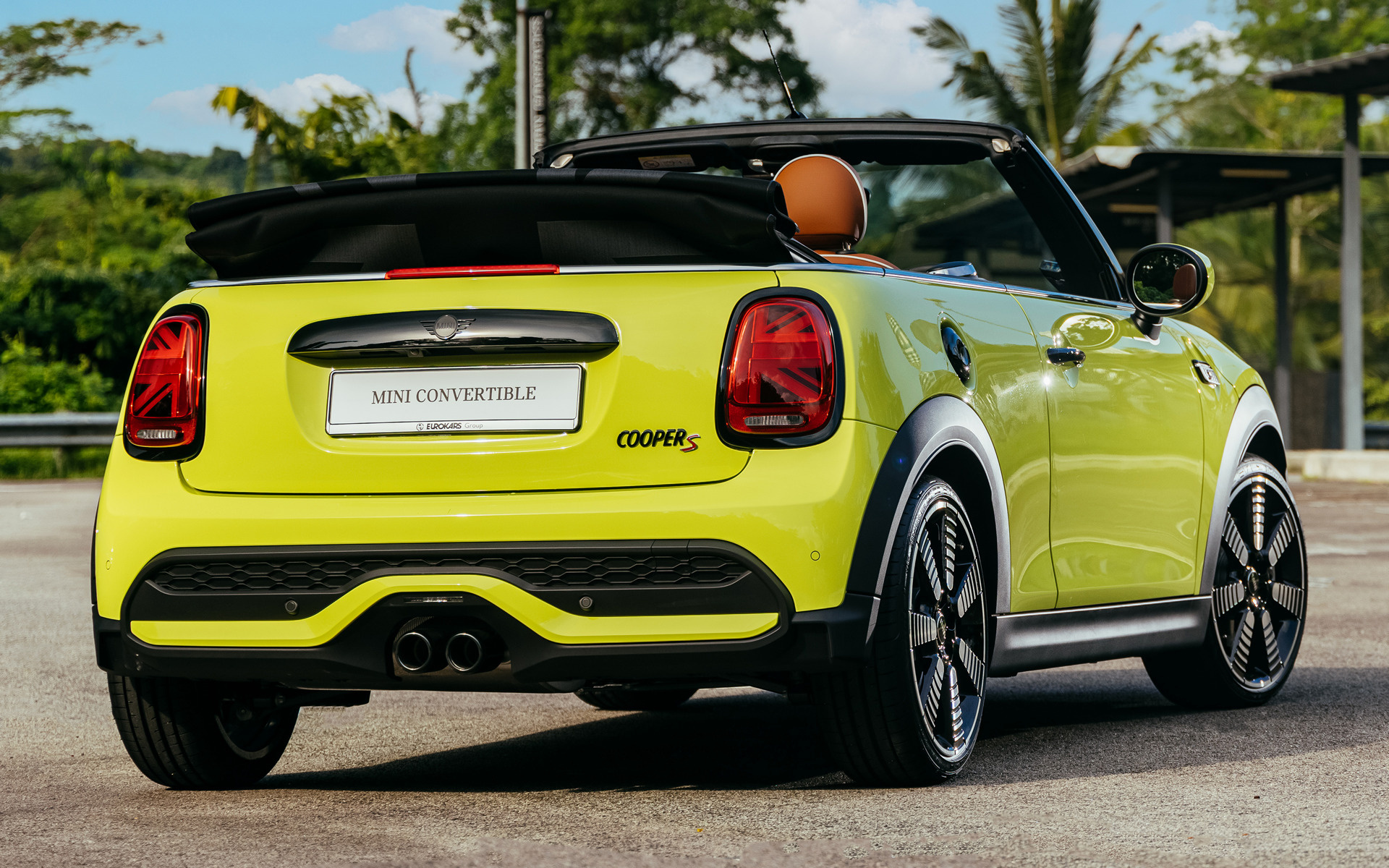 MINI Convertible, Open-air driving, Stylish and compact, Fun on the road, 1920x1200 HD Desktop