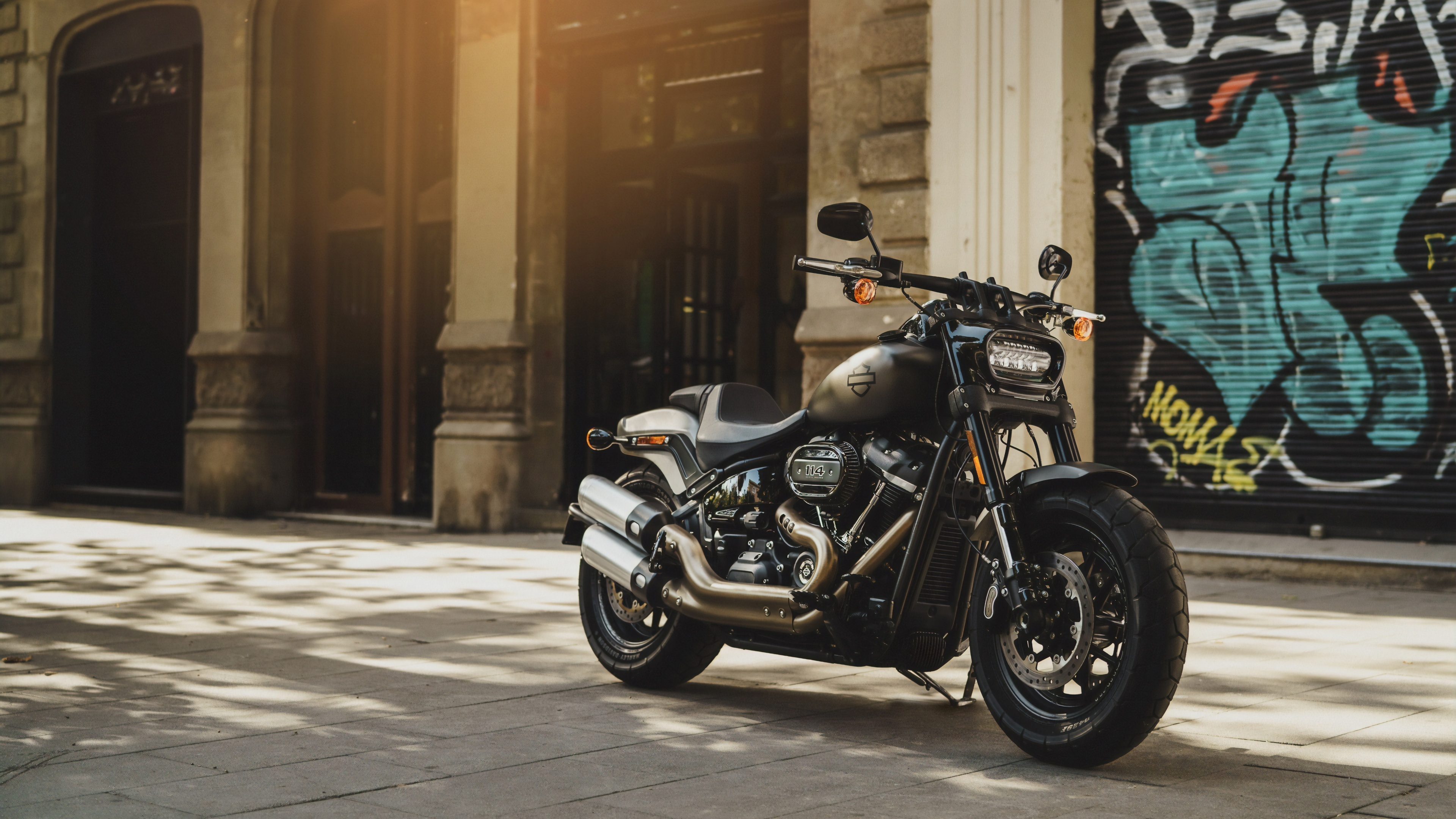 Harley-Davidson Fat Bob, Grey motorcycle sun, 3840x2160 4K Desktop