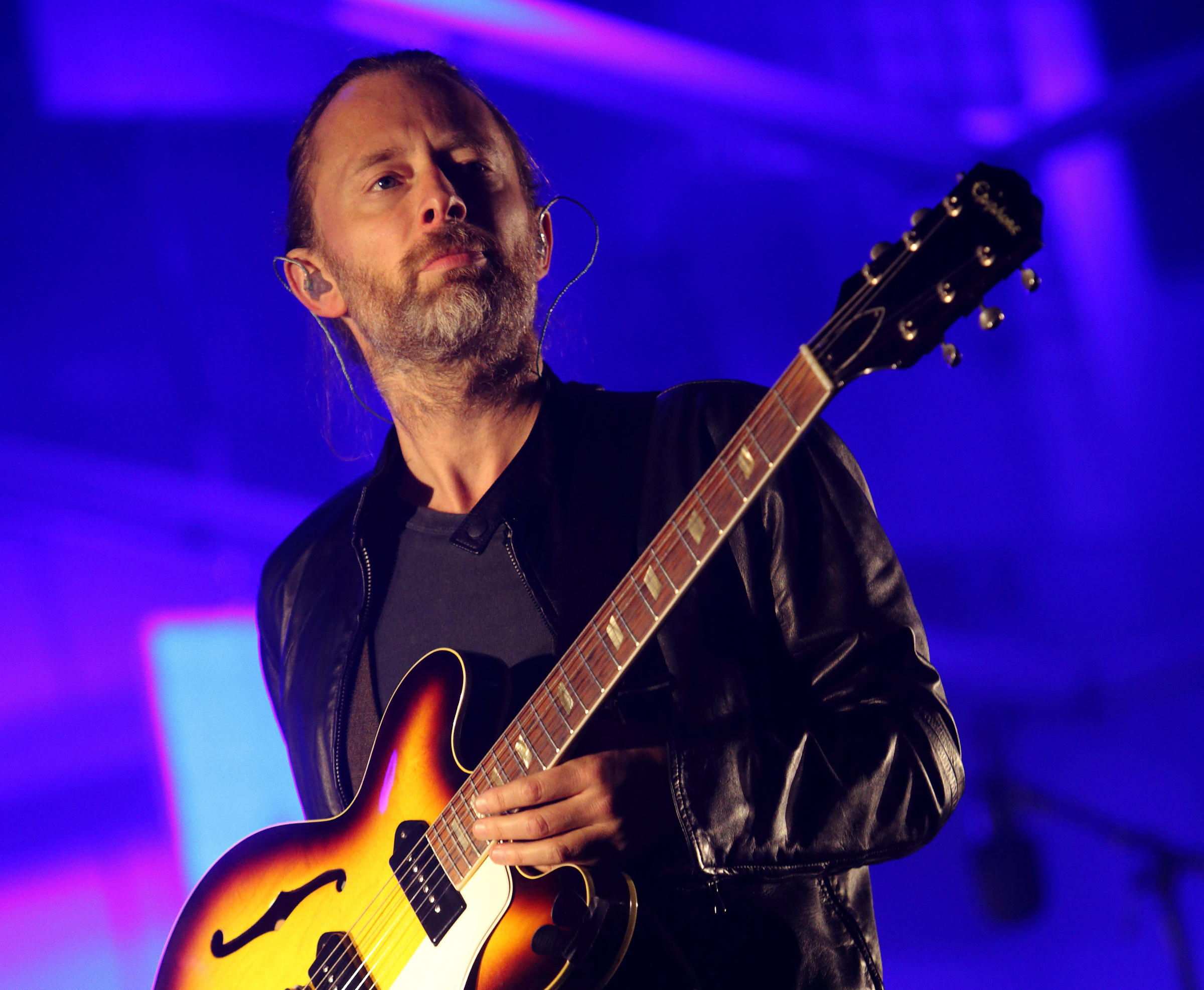 Radiohead, Thom Yorke, Experimental solo project, 2400x1980 HD Desktop