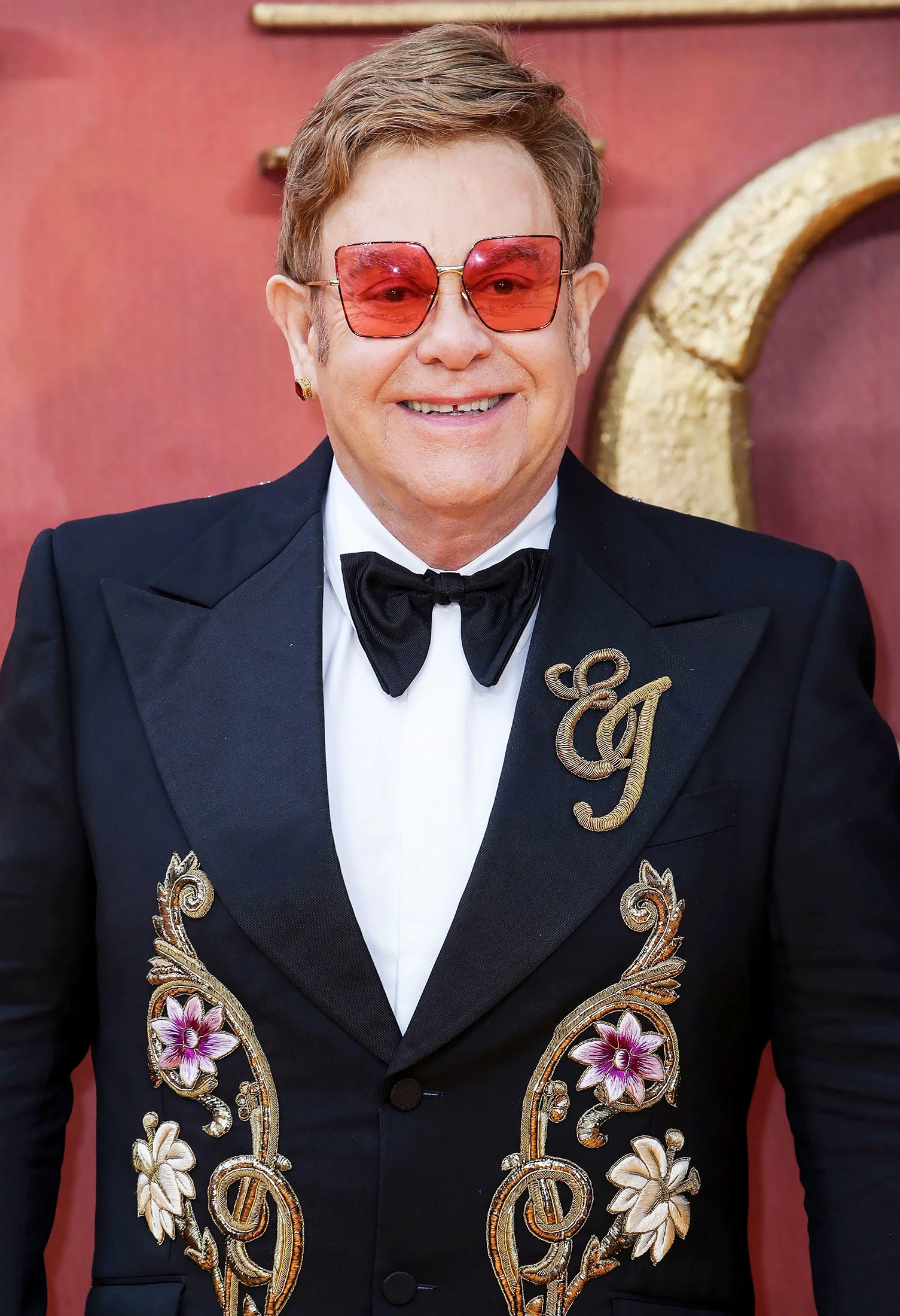Elton John, Fittest at 74, Weight issue, 1510x2200 HD Handy