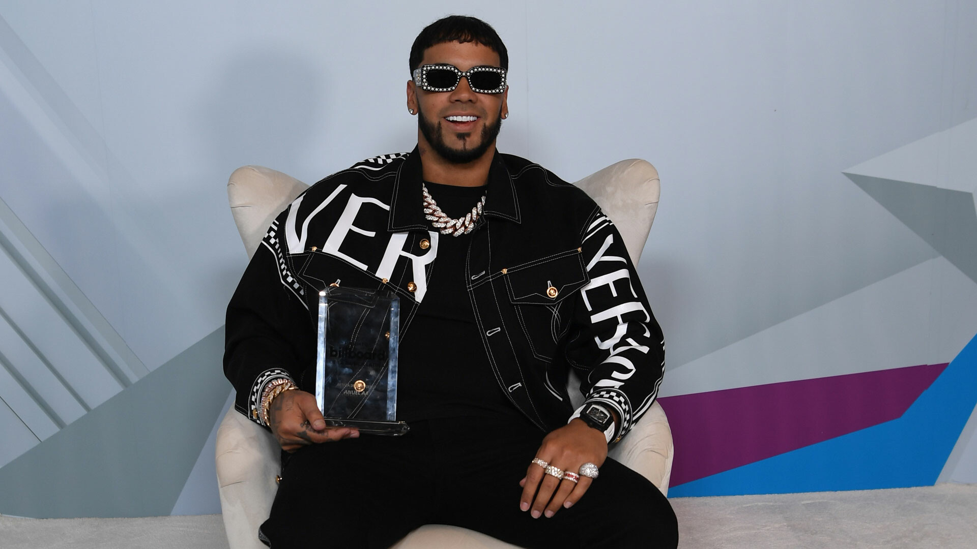 Anuel AA: One of the Boricua rappers who spearheaded the Latin trap movement. 1920x1080 Full HD Background.
