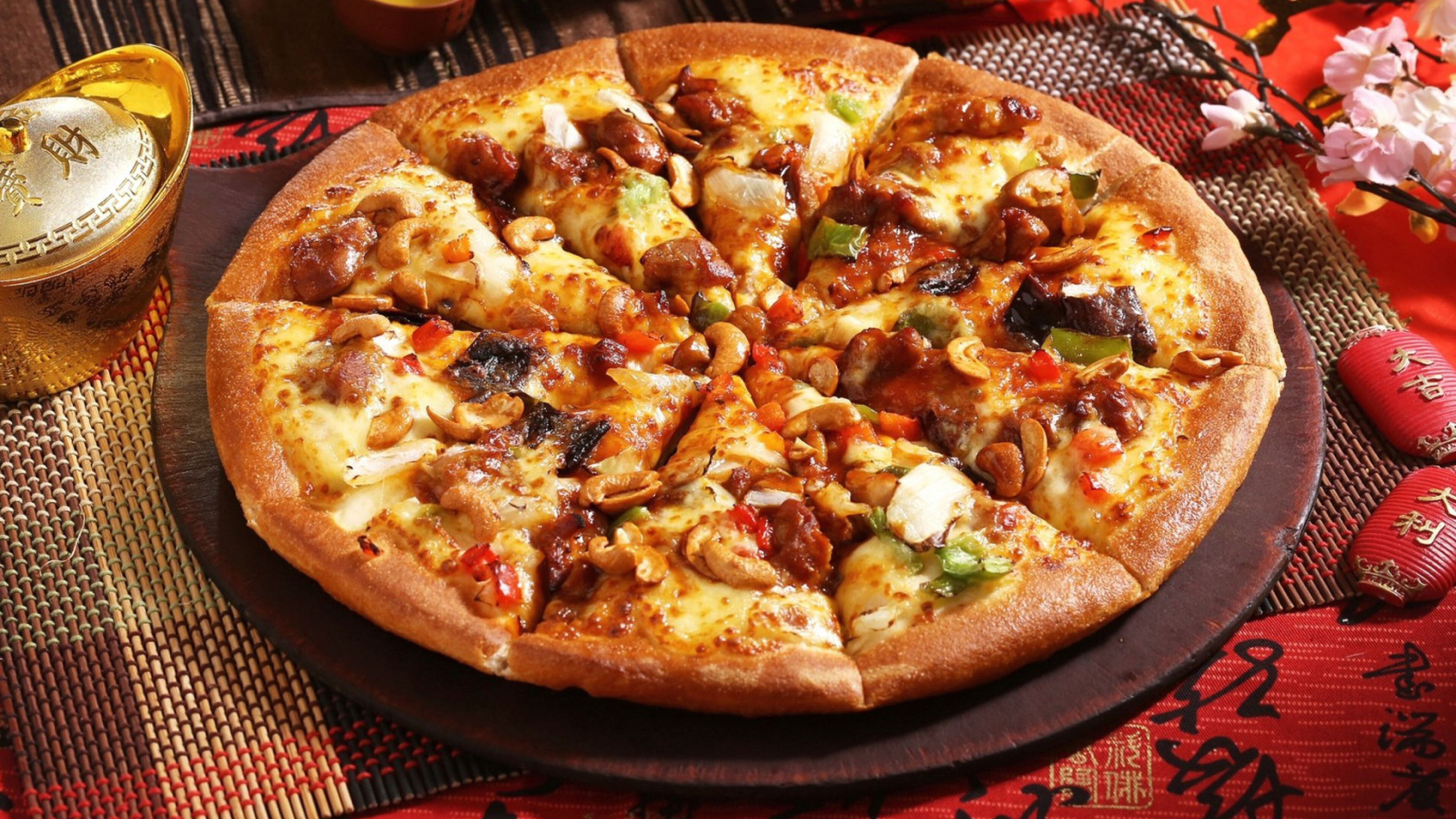 Pizza: The world's favorite fast food, Dish. 3840x2160 4K Wallpaper.