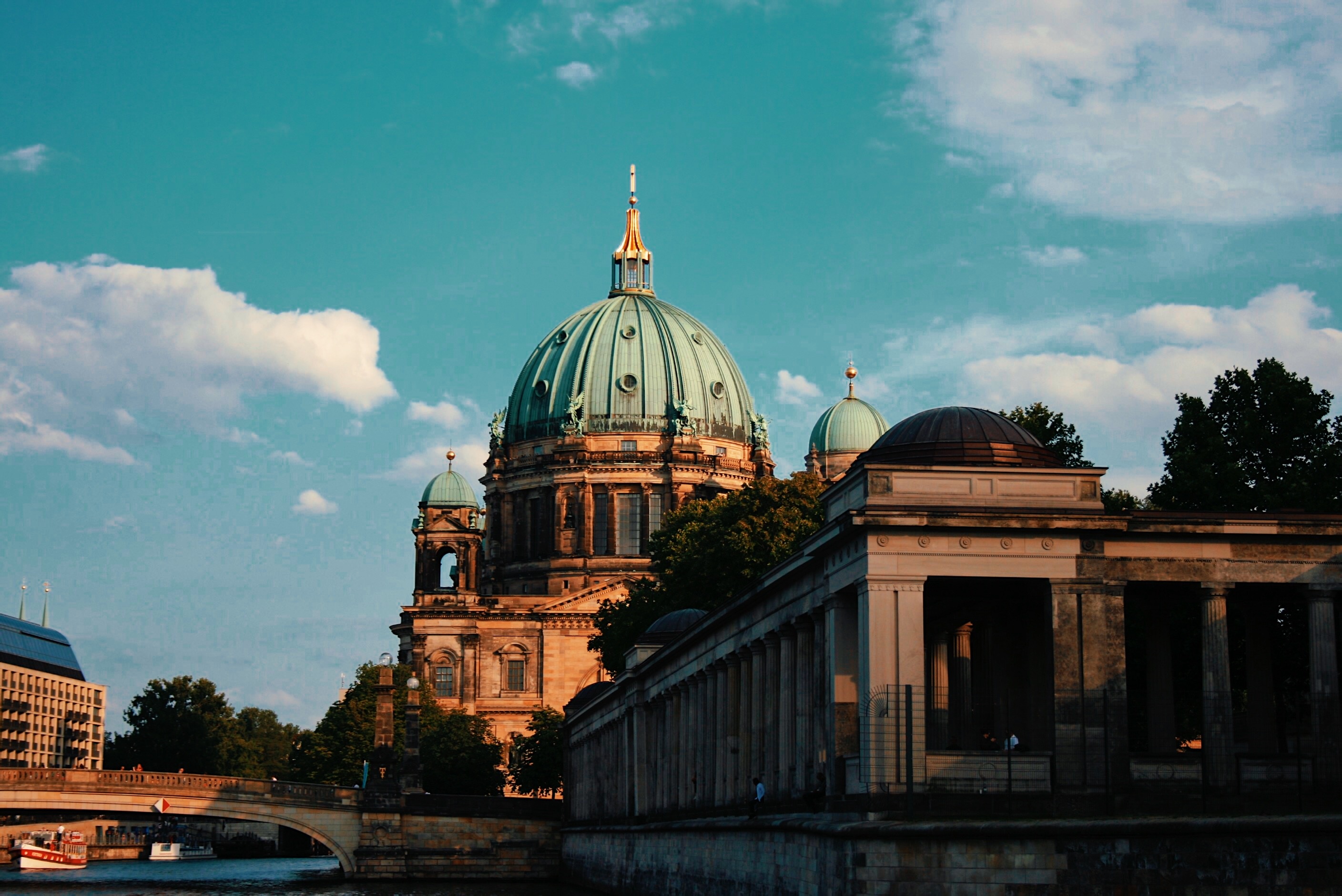 Berlin Dom, Historic landmark, Impressive cathedral, German capital, 2820x1880 HD Desktop