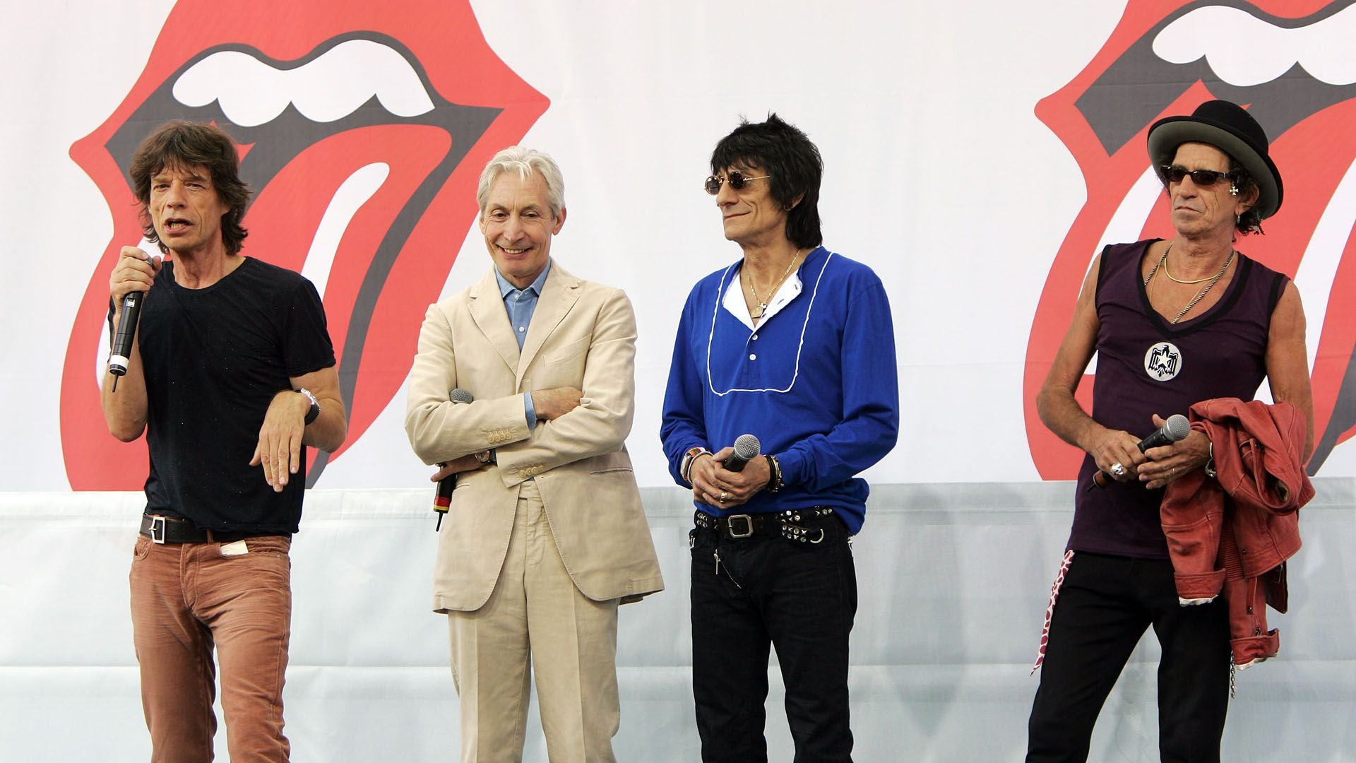 Vibrant Rolling Stones, Rock and roll energy, Dynamic live performances, Music that moves, 1920x1080 Full HD Desktop