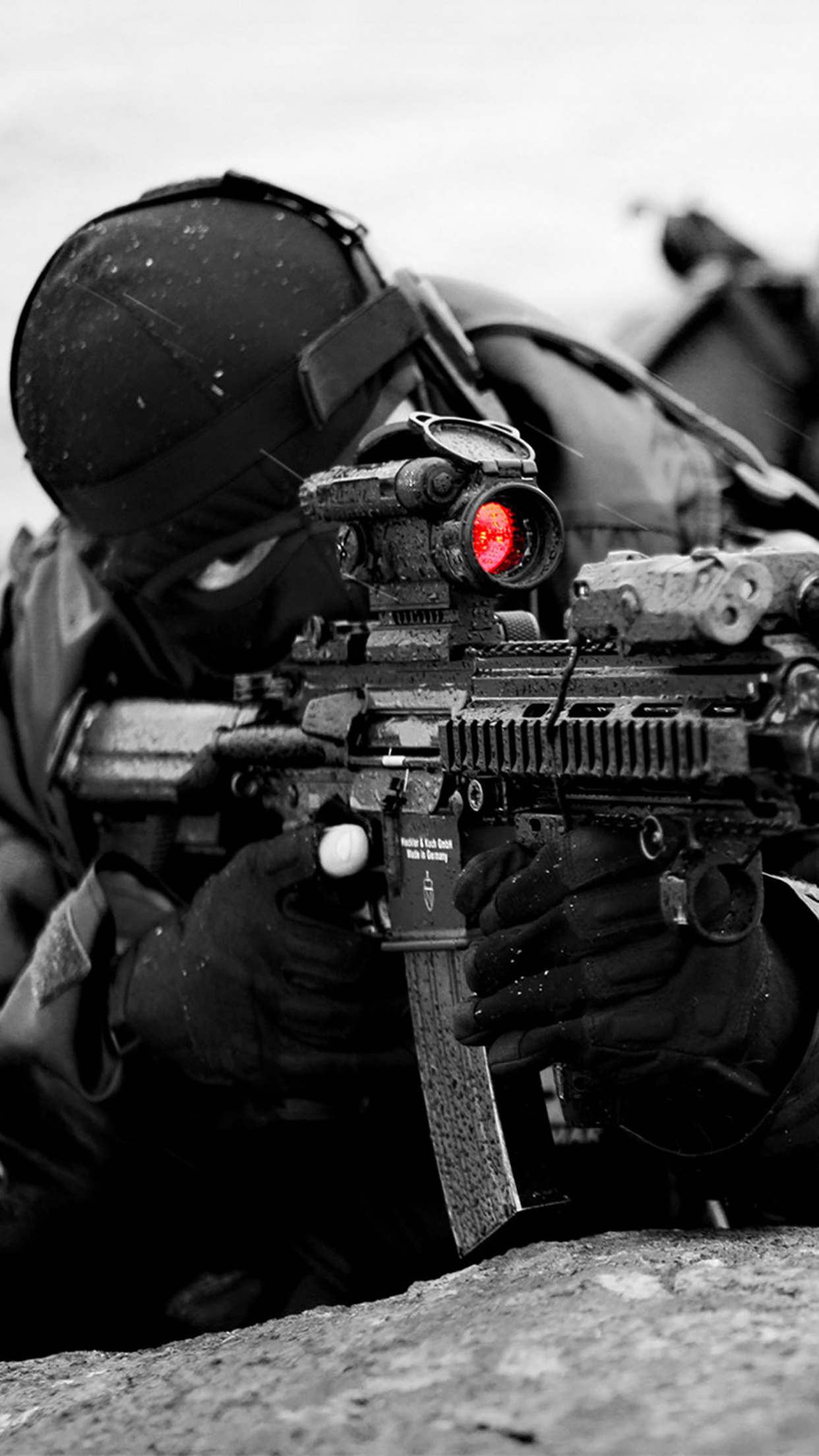 Airsoft game, Shoot wallpaper, iPhone 11 Pro Max, 3wallpapers, 1250x2210 HD Handy