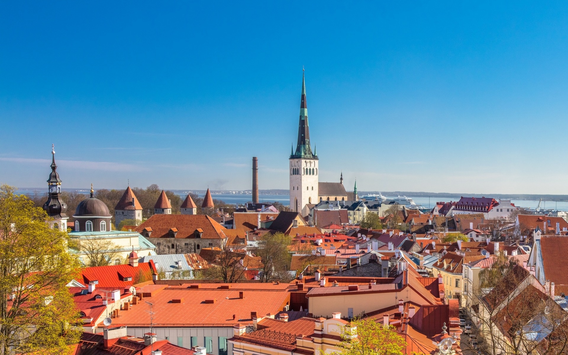 Tallinn Vanalinn, Toompea summer, Cityscape capital, High-quality HD pictures, 1920x1200 HD Desktop