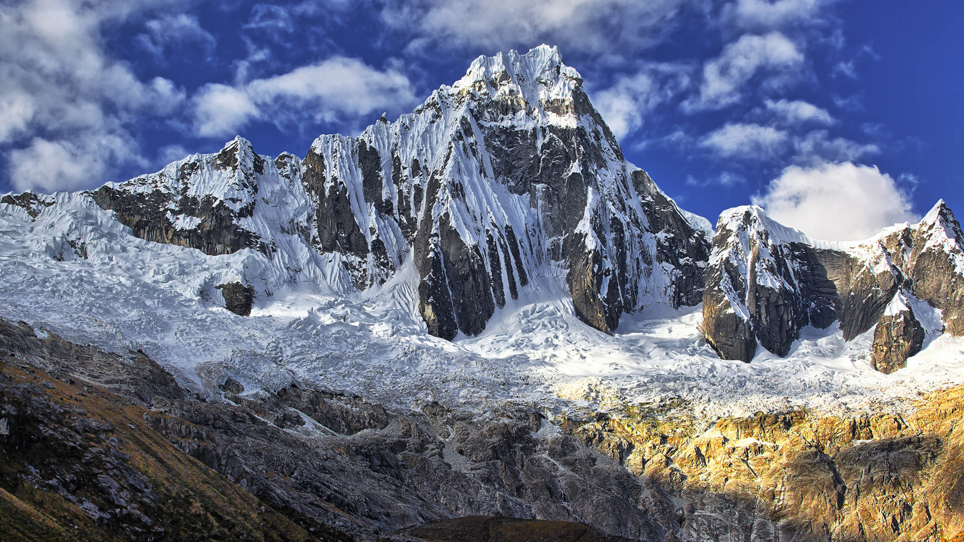 Cordillera Blanca mountains, Taulliraju peak, Andean beauty, Spectacular views, 3840x2160 4K Desktop