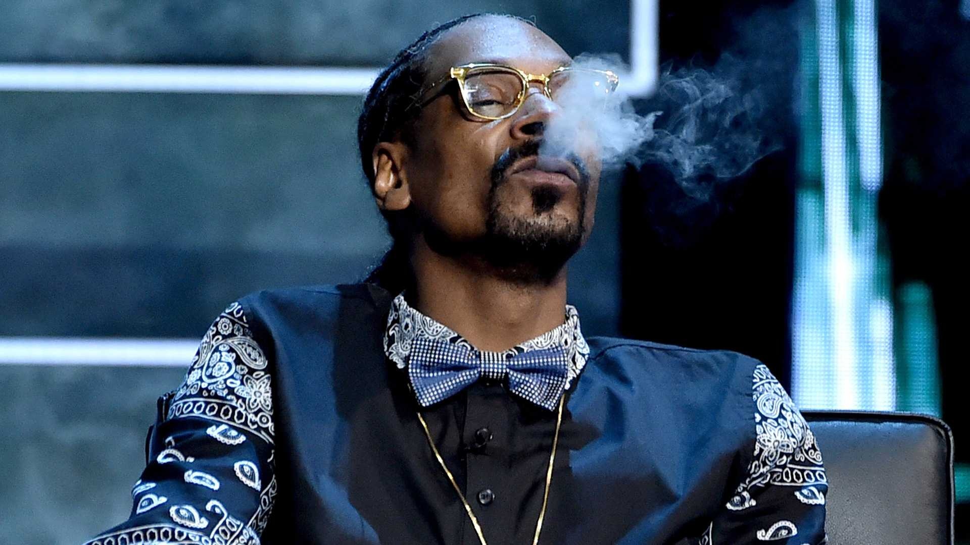 Snoop Dogg, Weed enthusiast, Dedicated website, GQ India feature, 1920x1080 Full HD Desktop