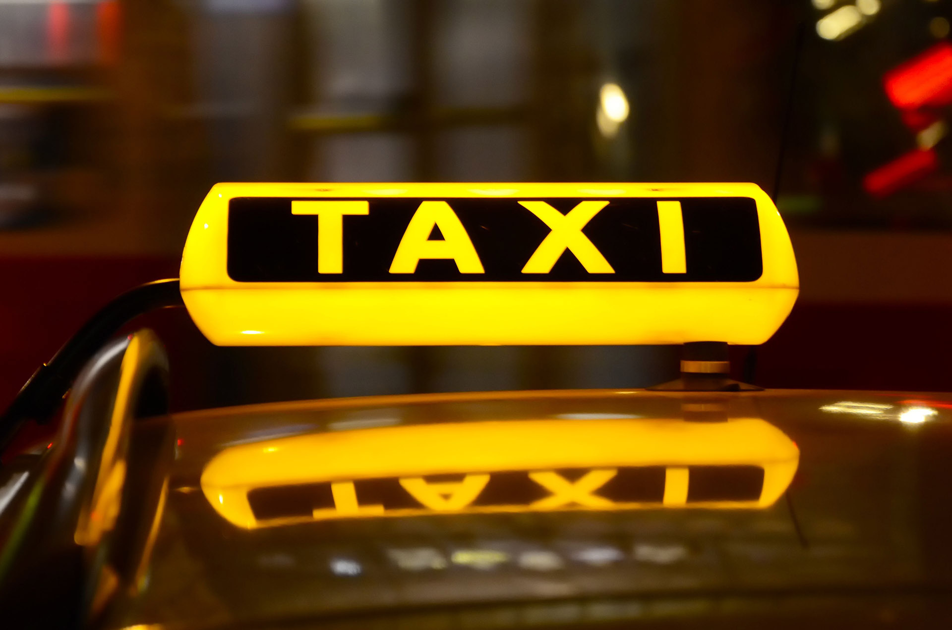 Taxi: The flashing lights atop taxis, ECO Taxicab service, Frankfurt. 1920x1280 HD Background.