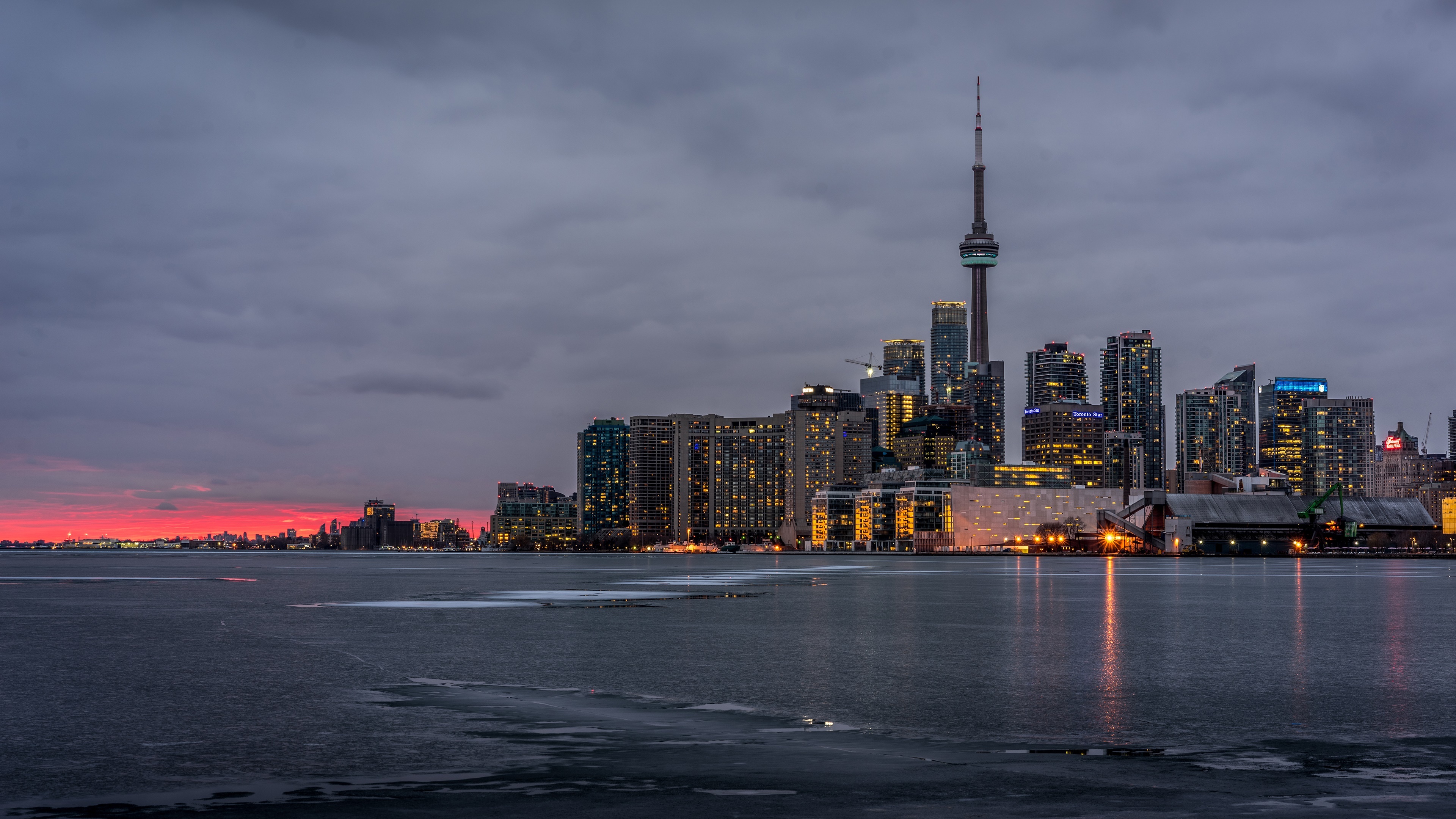 Toronto Skyline, Cloudy atmosphere, CN Tower, Awe-inspiring wallpaper, 3840x2160 4K Desktop