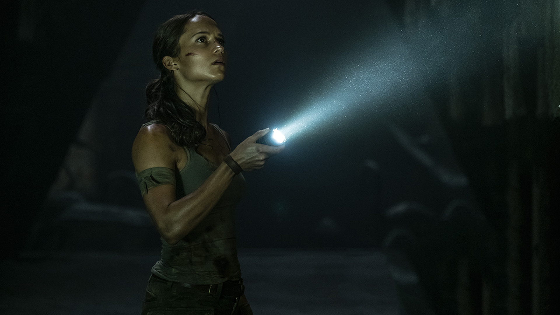 Lara Croft (Movie): Alicia Vikander's take on the most famous fictional explorer. 1920x1080 Full HD Background.