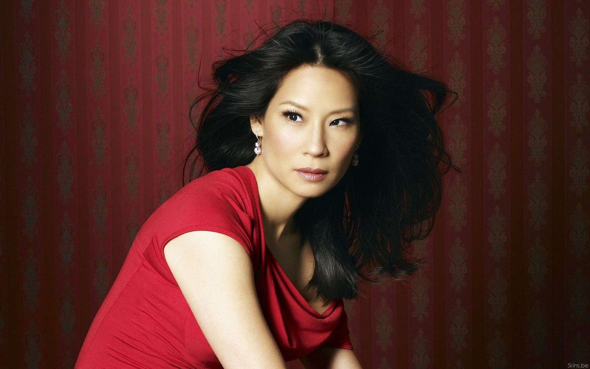 Lucy Liu: Made her mainstream movie debut as one of many former girlfriends of Tom Cruise's character in Jerry Maguire, 1996. 1920x1200 HD Background.
