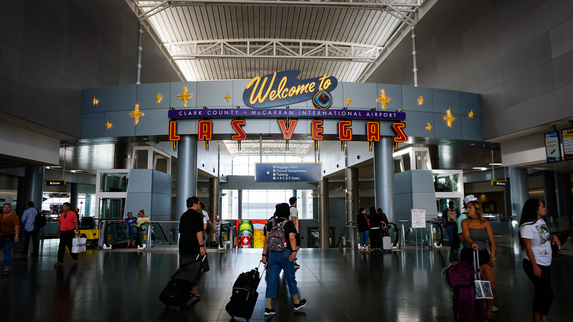 McCarran International Airport, Offshore location, Las Vegas airport, International travel, 1920x1080 Full HD Desktop