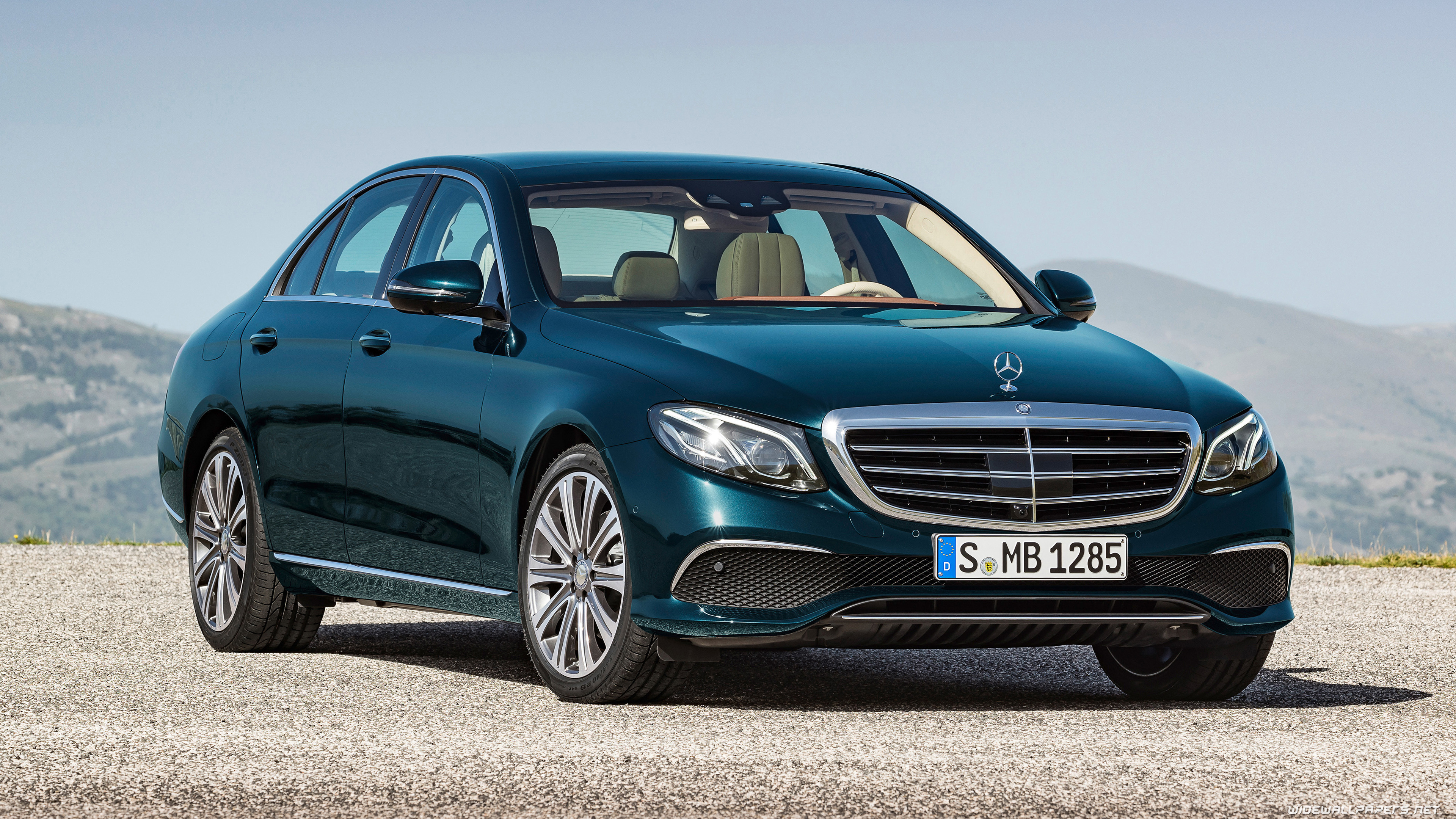 Mercedes-Benz E-Class, Luxury cars, Desktop wallpapers, Ultra HD, 3840x2160 4K Desktop