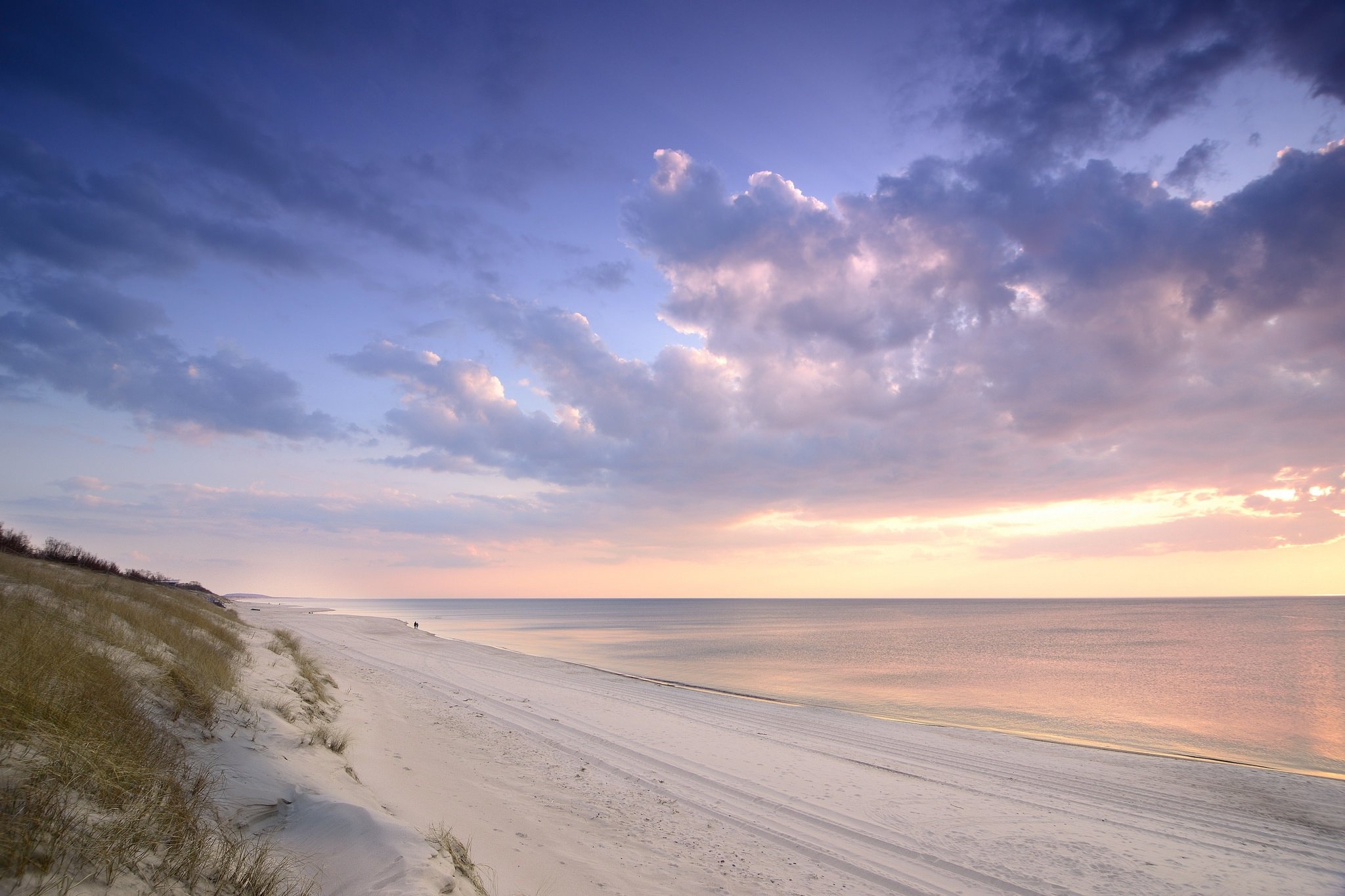 Lithuania's Curonian Spit, Beach mood, Baltic Sea beauty, Ocean serenity, 2050x1370 HD Desktop