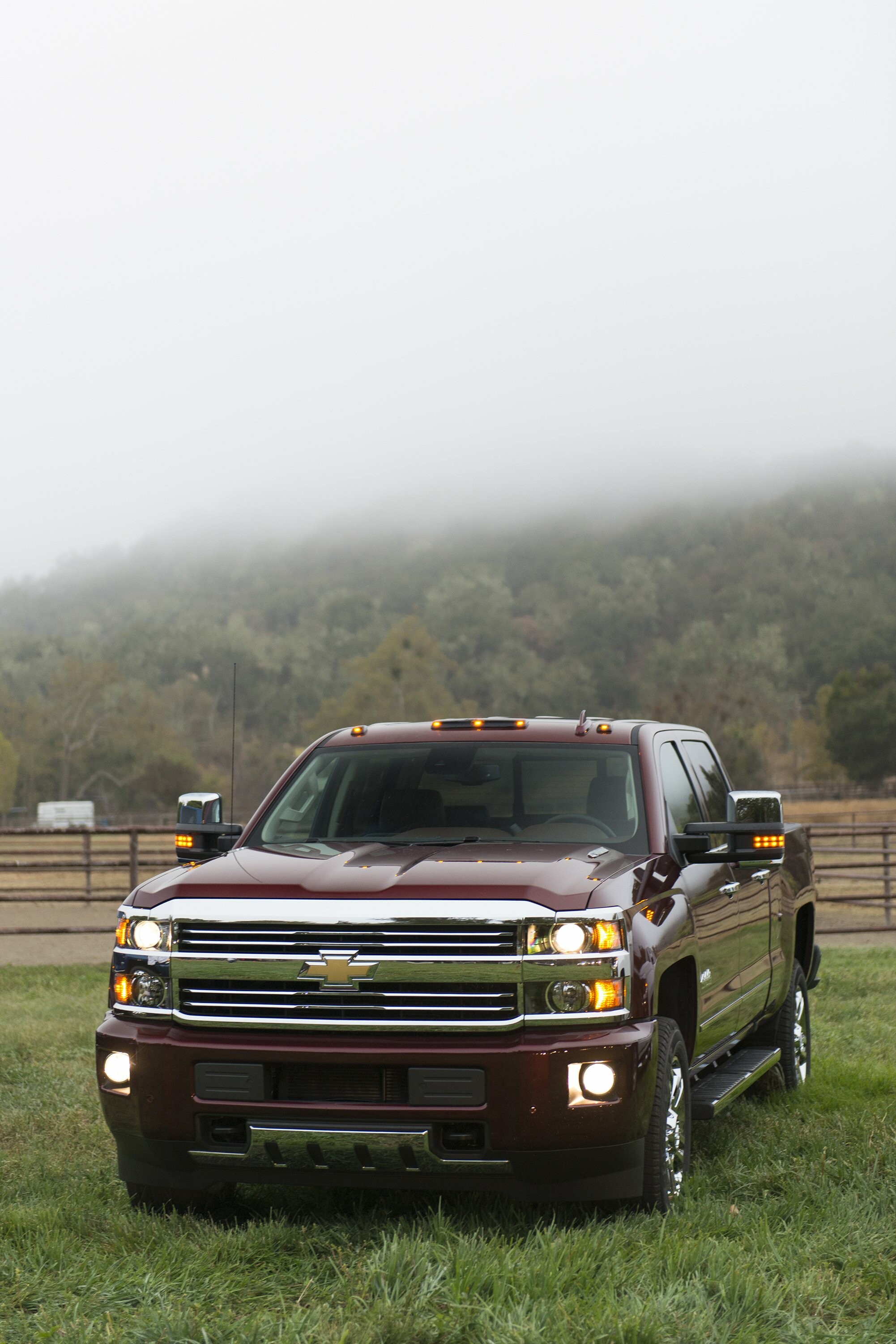 Chevrolet Silverado: 2500 HD, Crew Cab, Chevy pickup, One of the brand’s toughest trucks. 2010x3000 HD Background.
