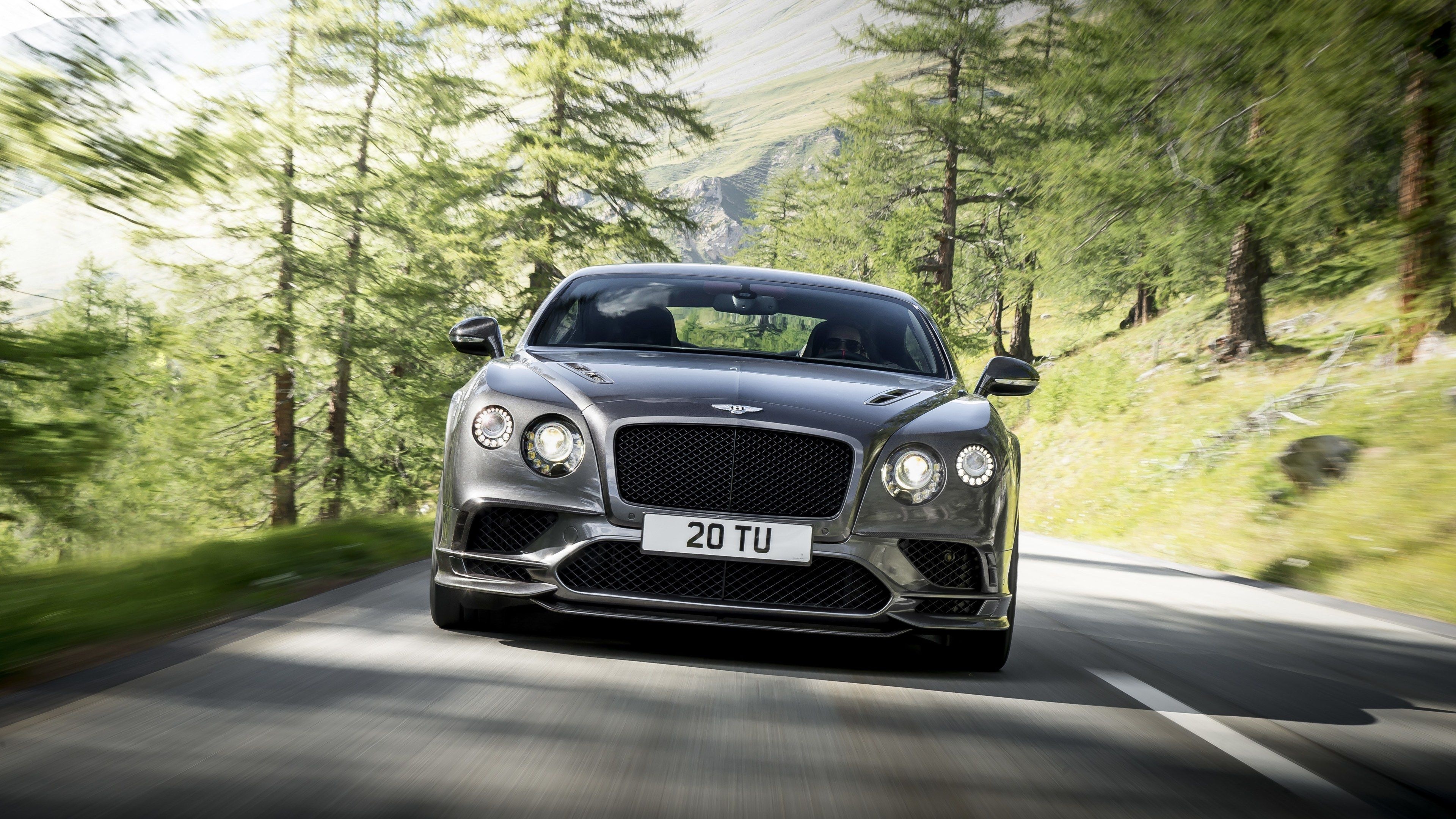 Bentley Continental GT, Supercar prowess, Speed and power, Exhilarating driving experience, 3840x2160 4K Desktop