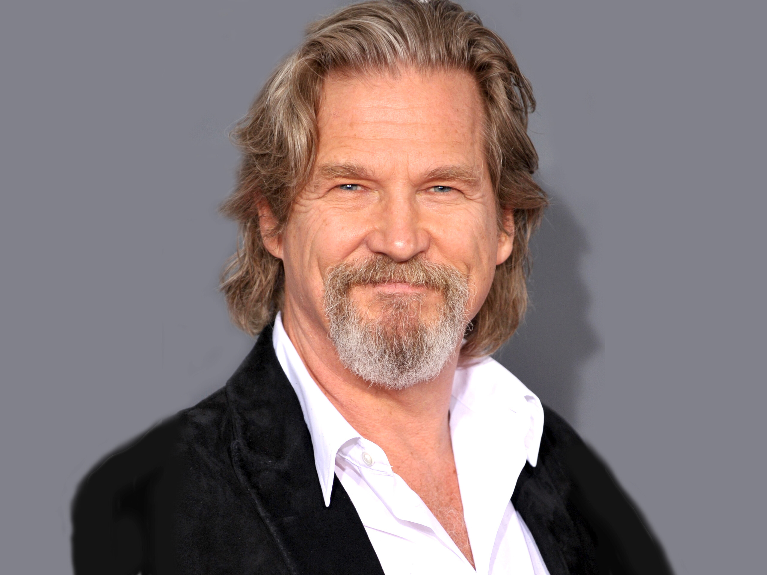 Jeff Bridges: An acclaimed veteran actor, Seven times an Oscar-nominee, Winning best actor for “Crazy Heart”. 2560x1920 HD Background.
