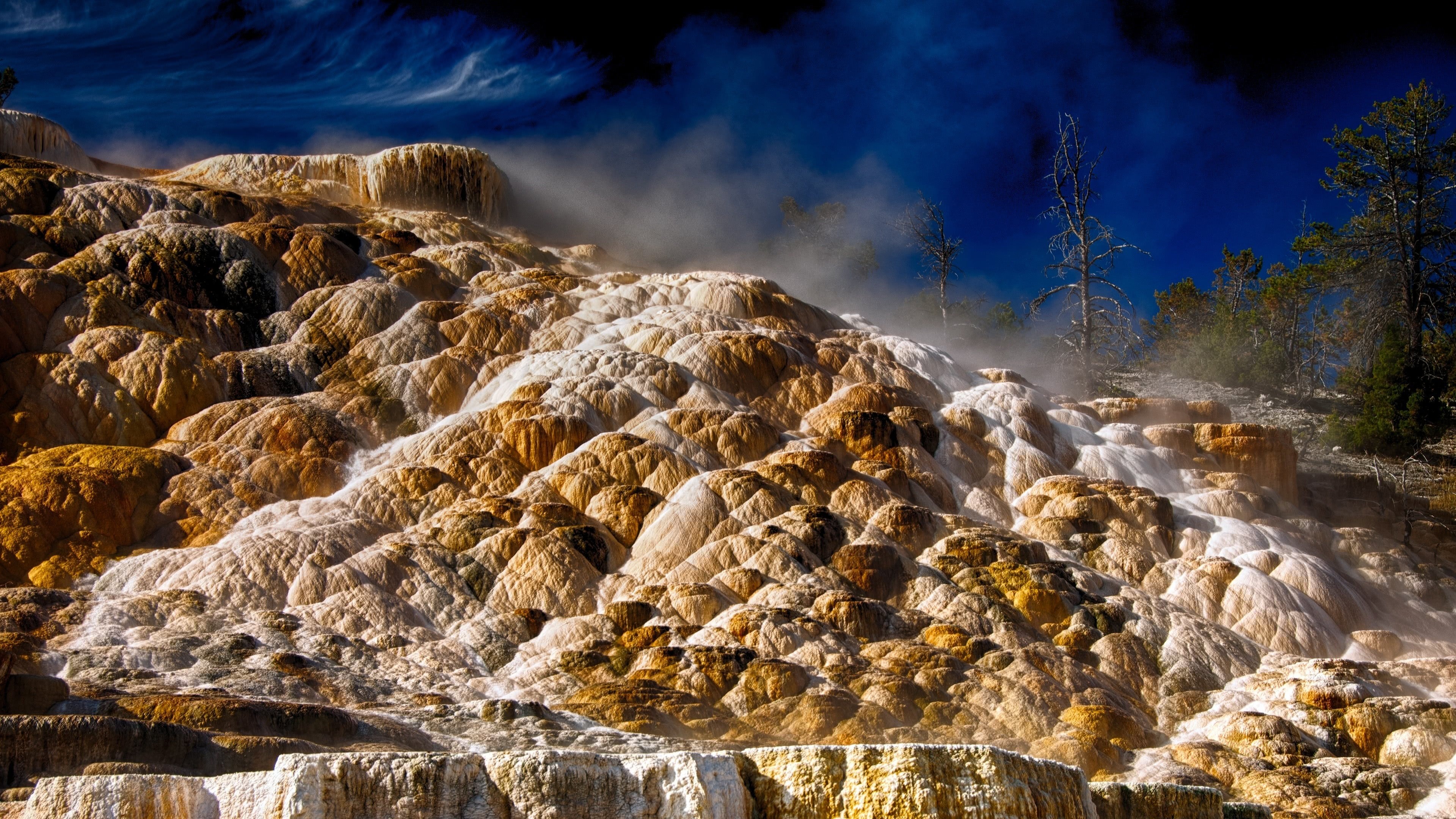 Mammoth Hot Springs, Yellowstone National Park, UHD 4K, 3840x2160 4K Desktop