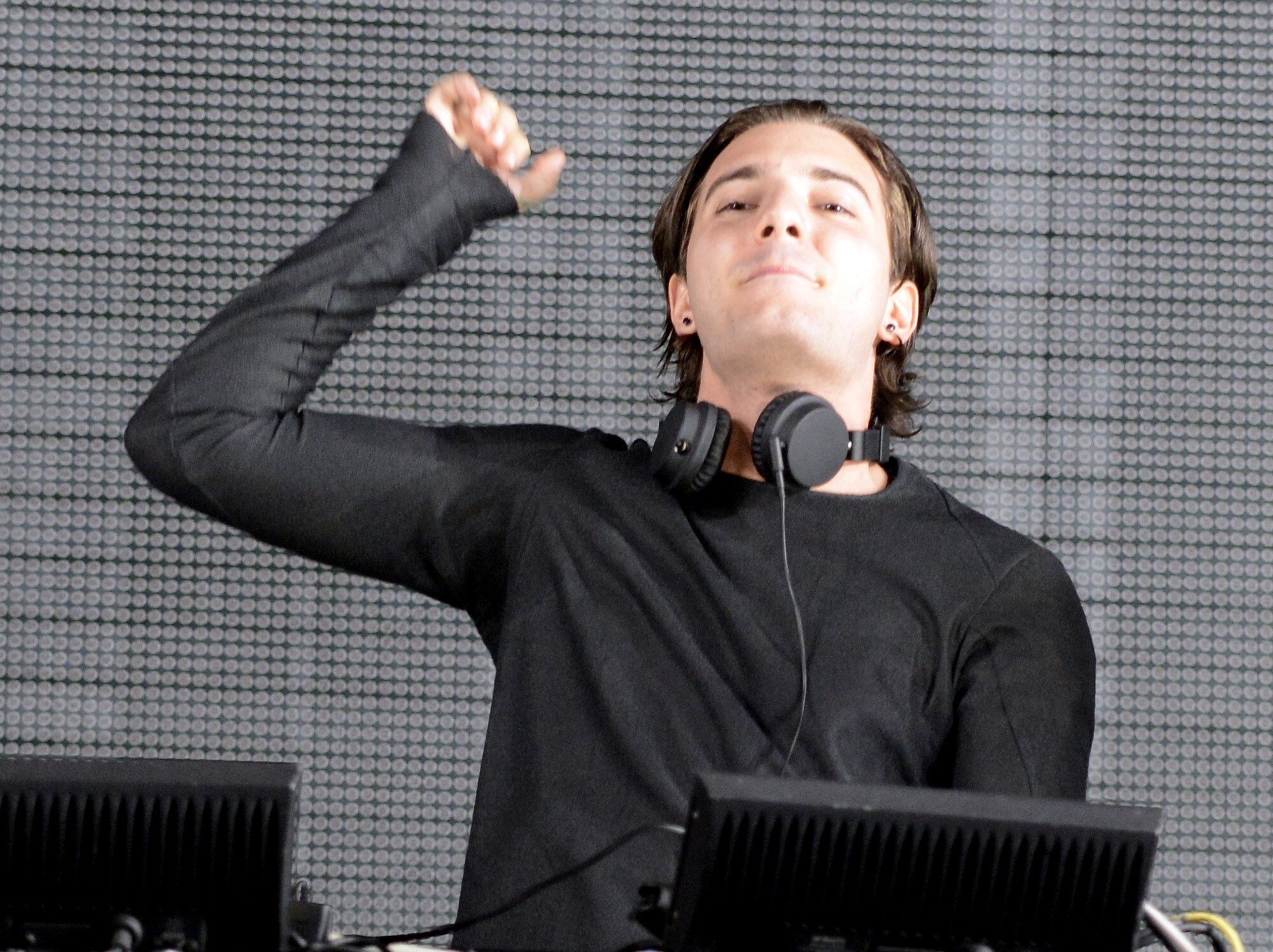Alesso: MTV named him one of the "EDM Rookies to Watch" in 2012. 2000x1500 HD Wallpaper.