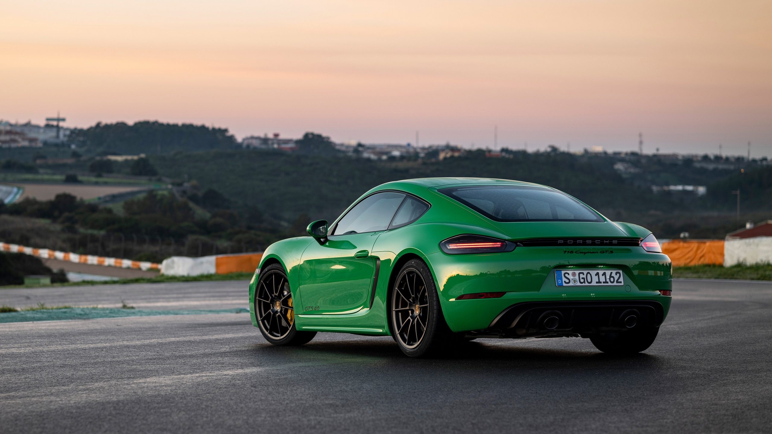 Porsche 718, Cayman GTS, HD wallpapers, Stunning performance, 2560x1440 HD Desktop