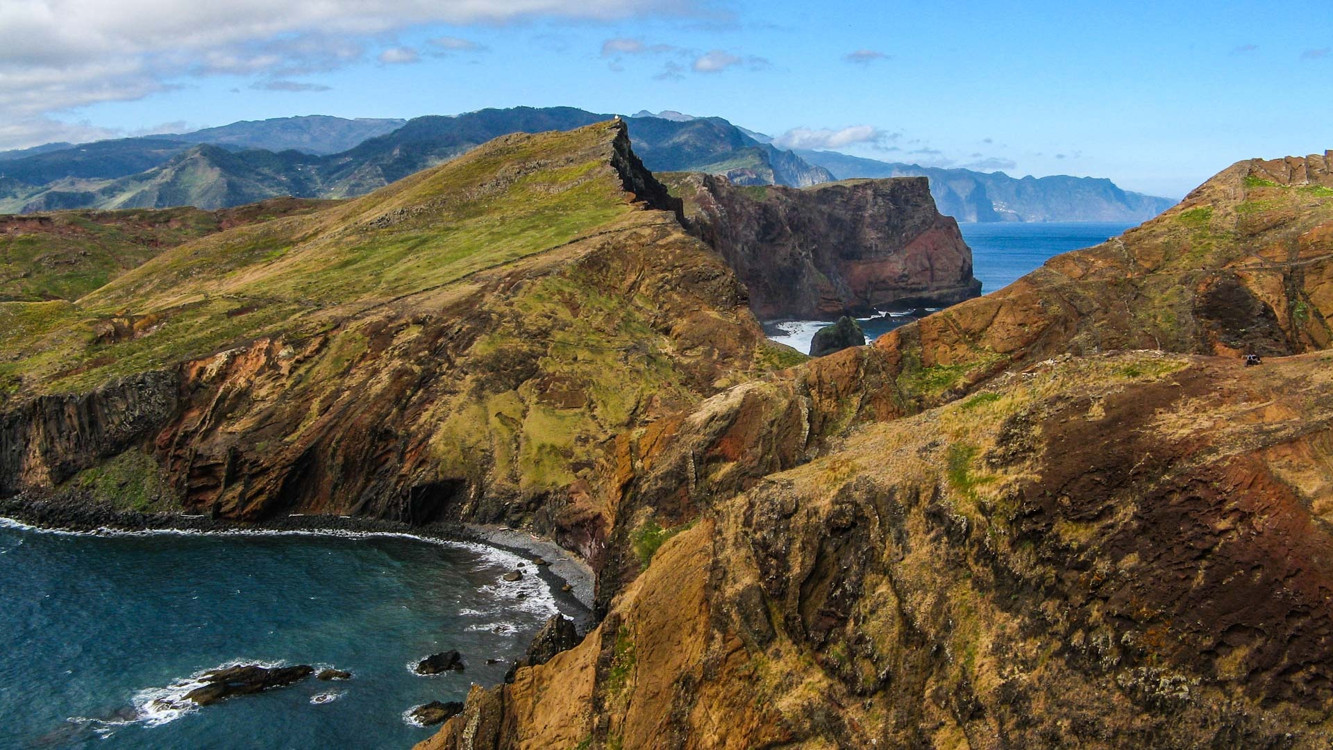 Madeira travels, Exploring nature, Hiking trails, Beautiful landscapes, 1920x1080 Full HD Desktop