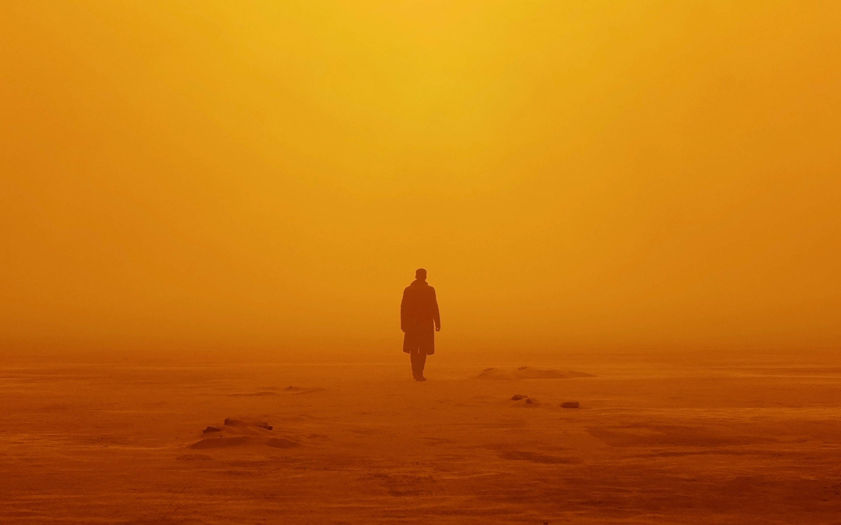 Blade Runner 2049, Desert orange sky, Officier K, Macbook Pro, 2880x1800 HD Desktop
