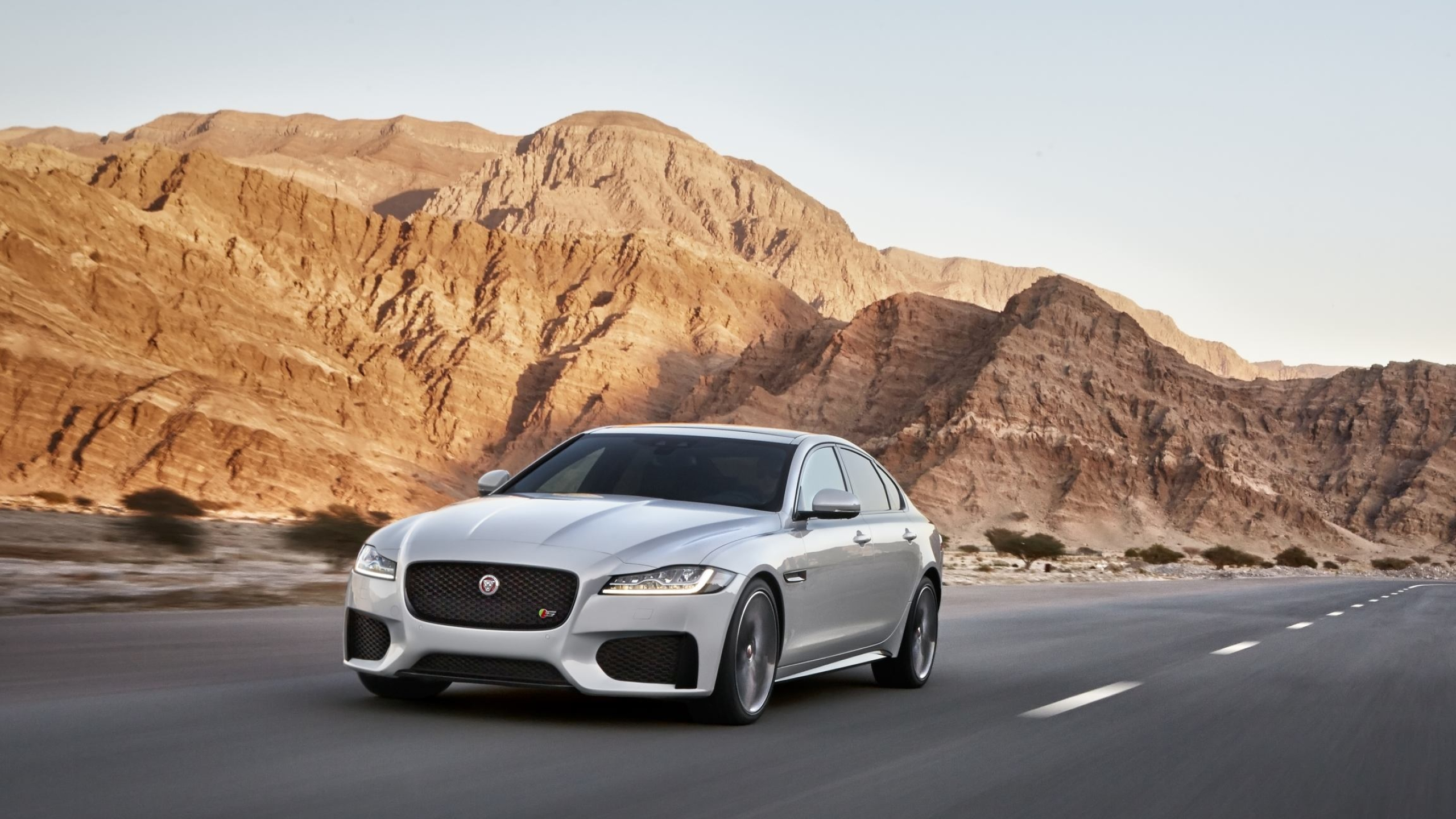 Jaguar XF wallpapers, Variety of designs, High-quality images, 2560x1440 HD Desktop