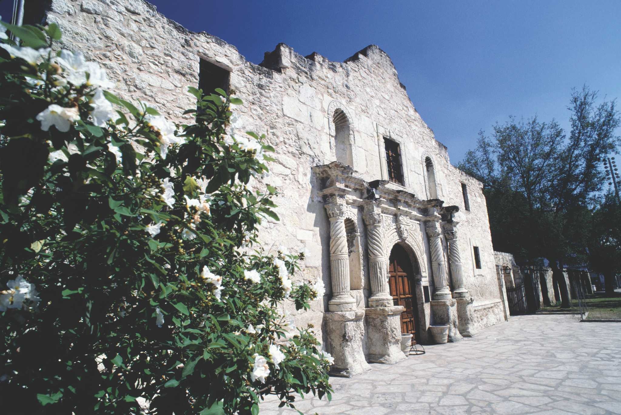 San Antonio history, The Alamo, Historical landmark, Texas heritage, 2050x1370 HD Desktop