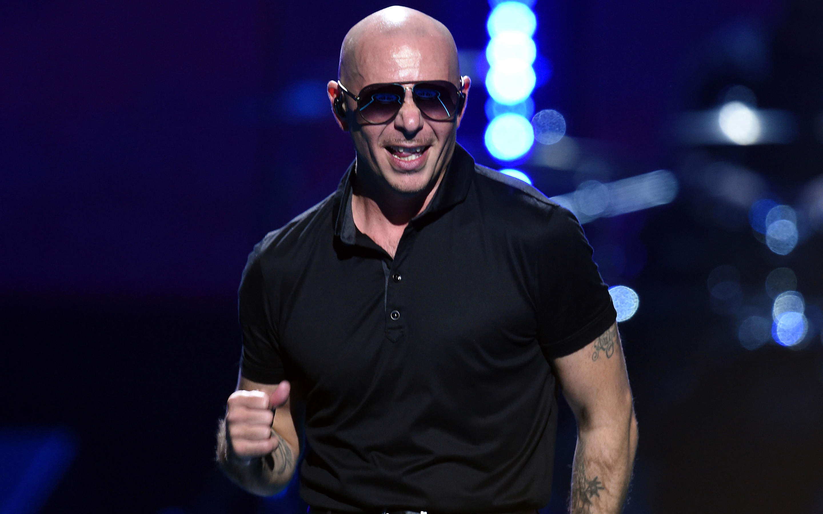 Pitbull, Concert, American singer, Armando Christian Perez, 2880x1800 HD Desktop