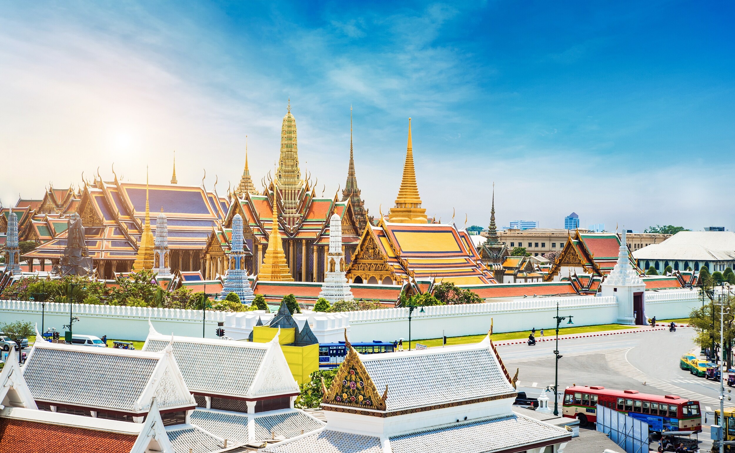 The Grand Palace, Religious sites in Thailand, Travel recommendations, Cultural wonders, 2500x1550 HD Desktop