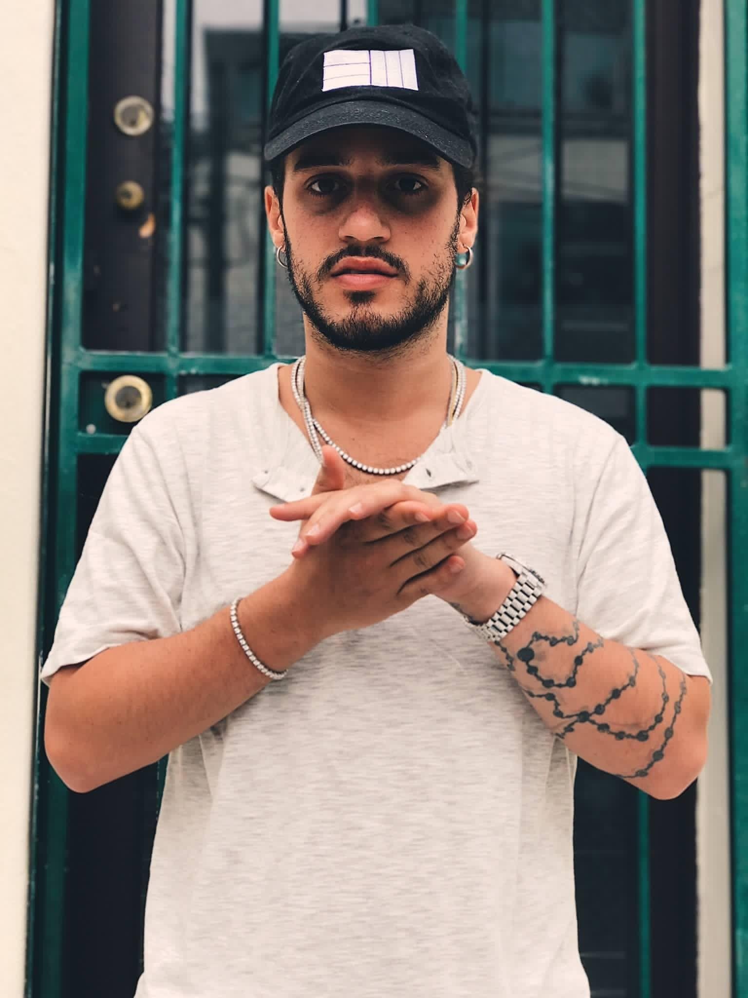 Russ rapper music, Posted by Christopher Peltier, 1540x2050 HD Phone