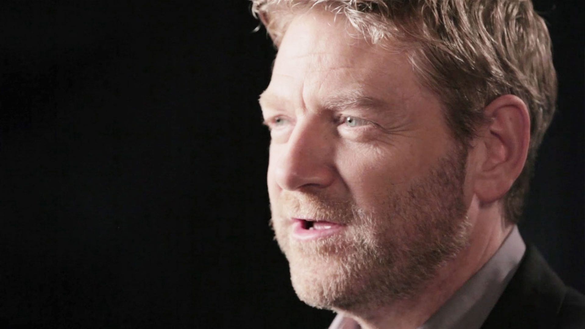Kenneth Branagh: The 2022 AARP Movies for Grownups Award for Best Movie for Grownups. 1920x1080 Full HD Background.