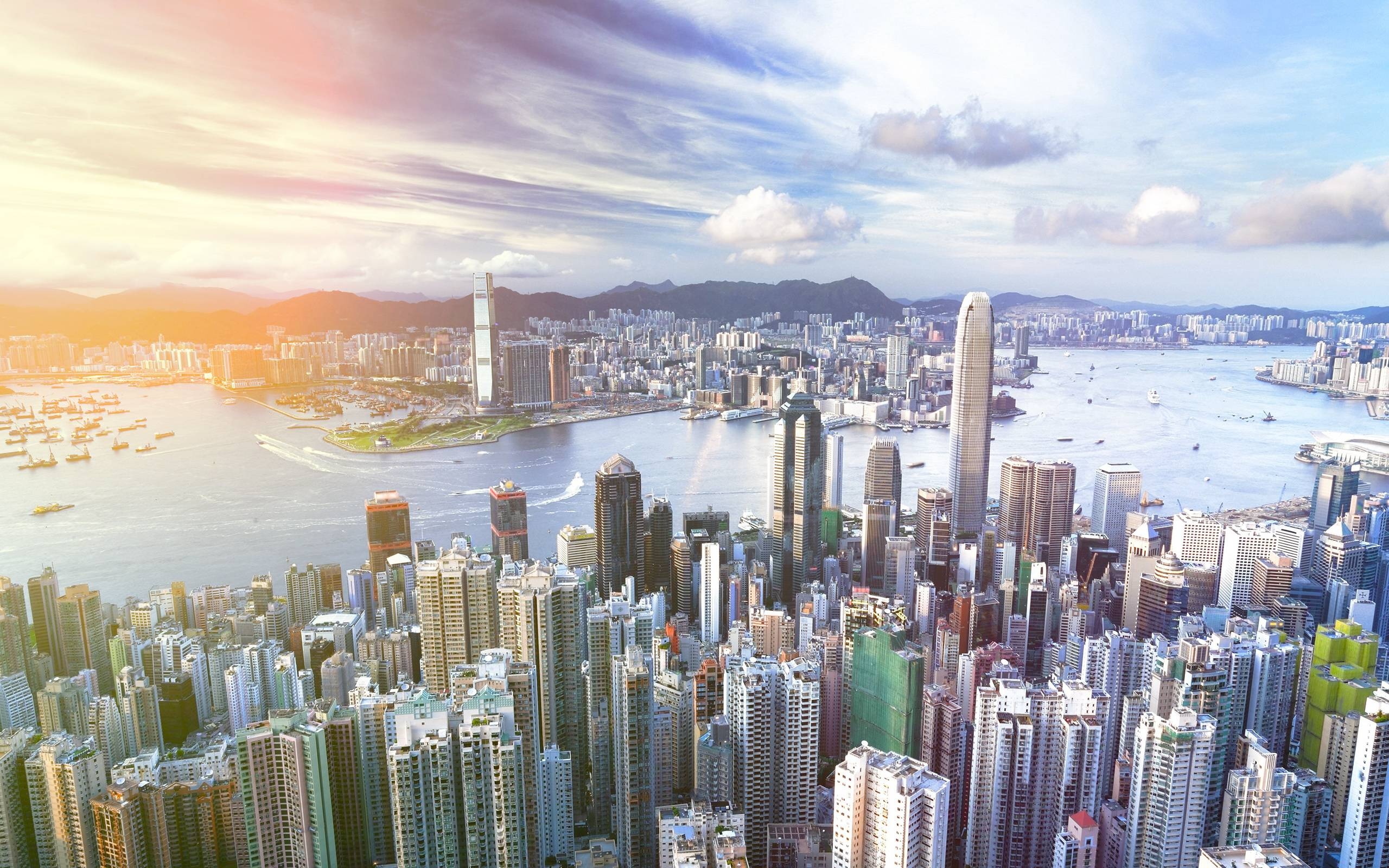Hong Kong Skyline, Captivating wallpapers, Urban aesthetics, City life, 2560x1600 HD Desktop