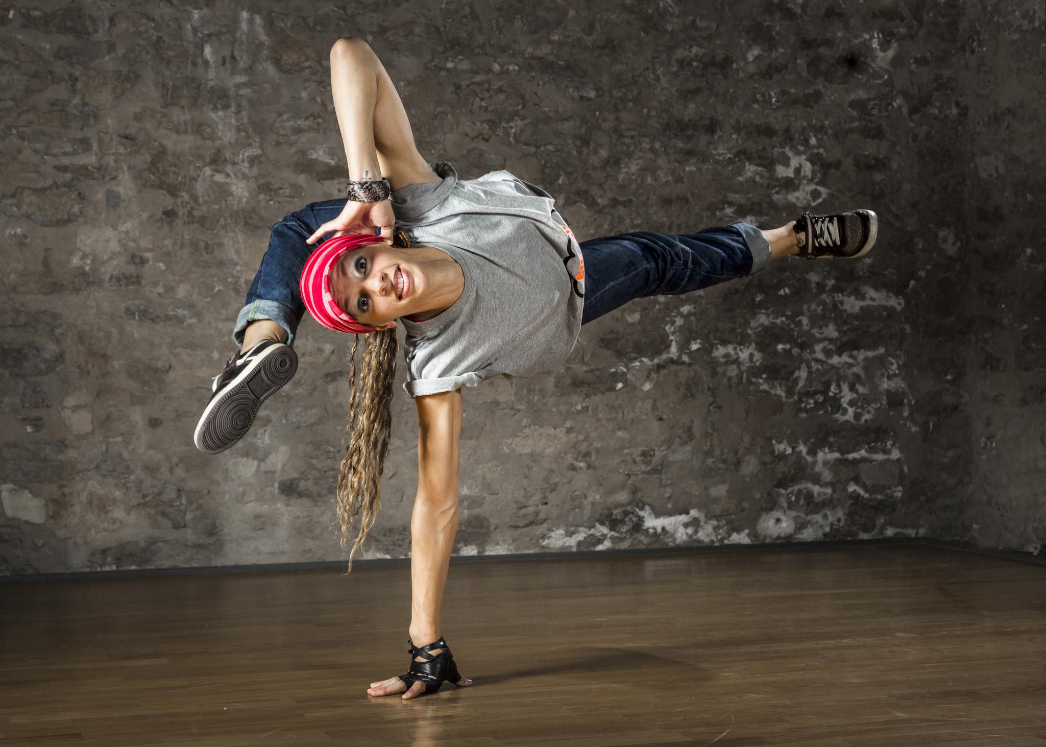 Street Dance: Hip hop dance, Powerful genre, A style that improvisational and social in nature. 2050x1470 HD Wallpaper.