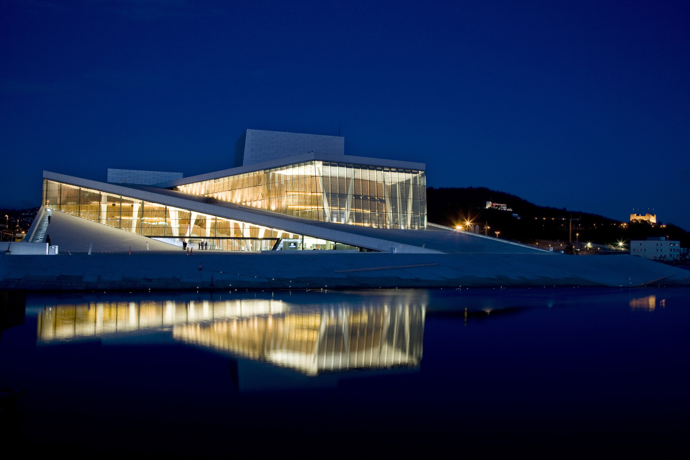 Oslo Opera House, Picture gallery, Architectural marvel, Modern masterpiece, 2610x1740 HD Desktop