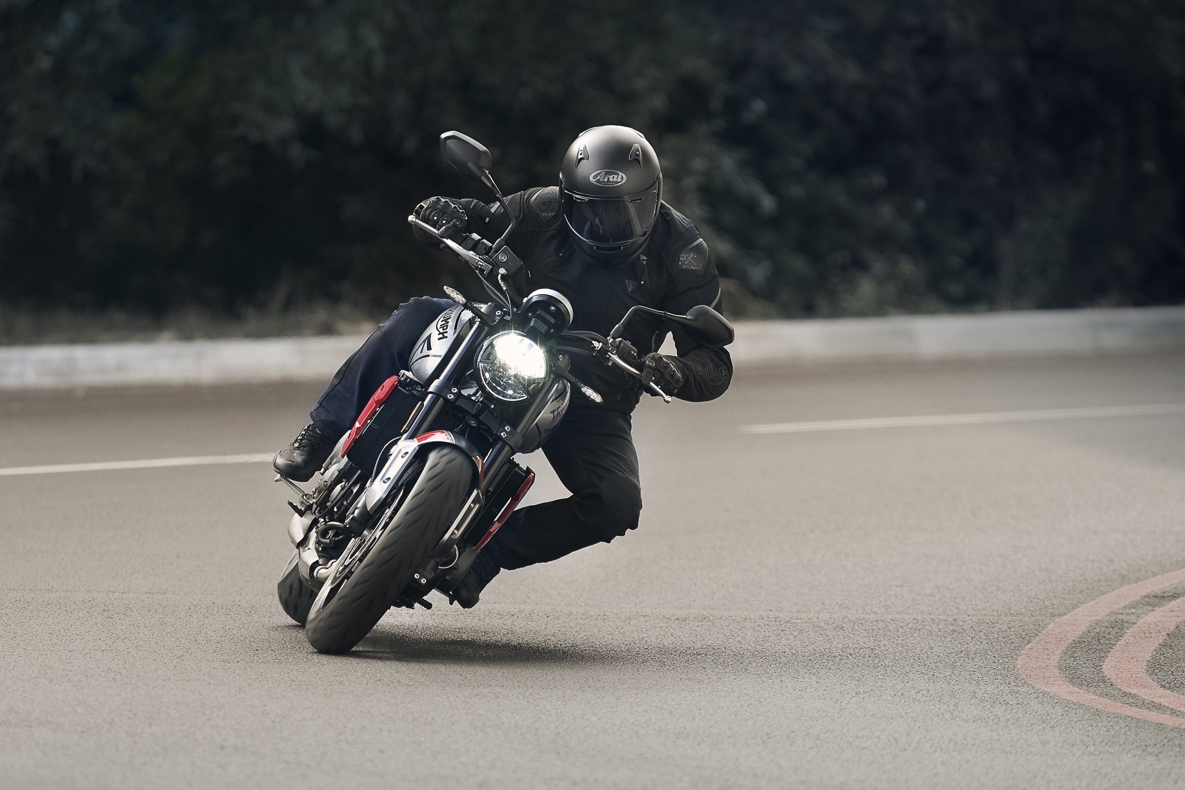 Triumph Trident 660, New sports motorcycle, Stylish design, Powerful performance, 2370x1580 HD Desktop