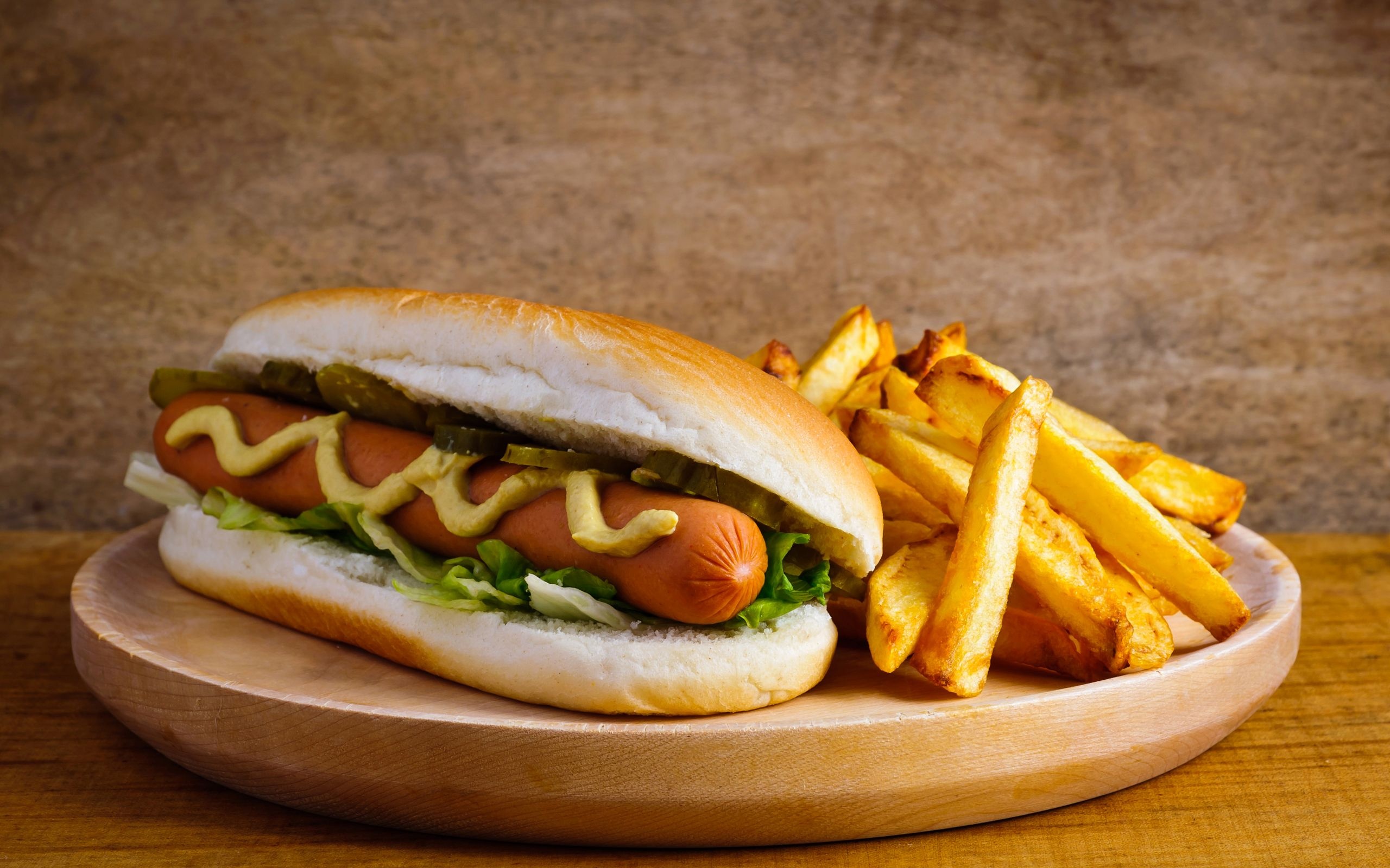 Hot dog wallpapers, Creative designs, Food photography, Tempting, 2560x1600 HD Desktop