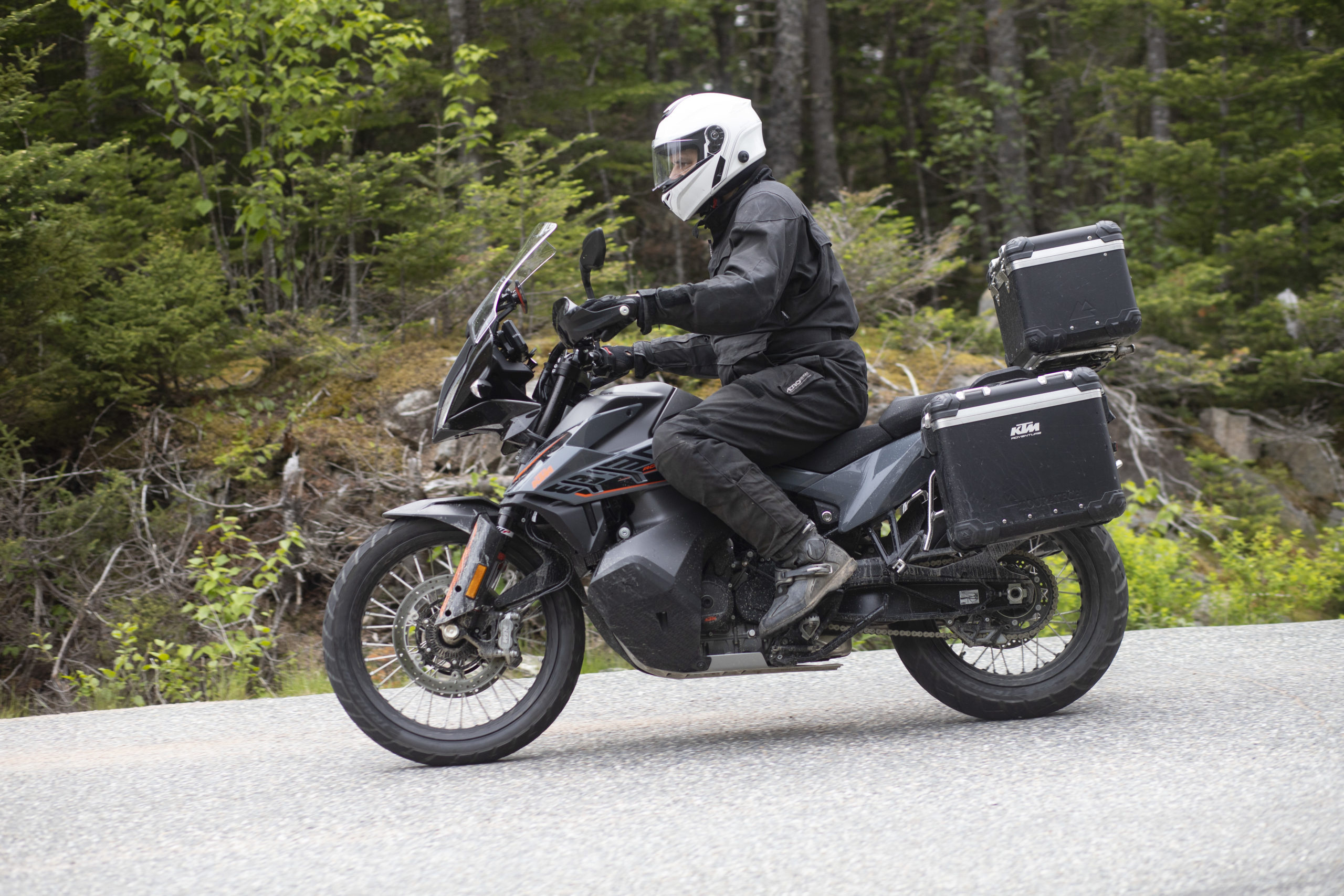 KTM 890 Adventure, Auto review, Canada moto guide, Motorcycle adventure, 2560x1710 HD Desktop