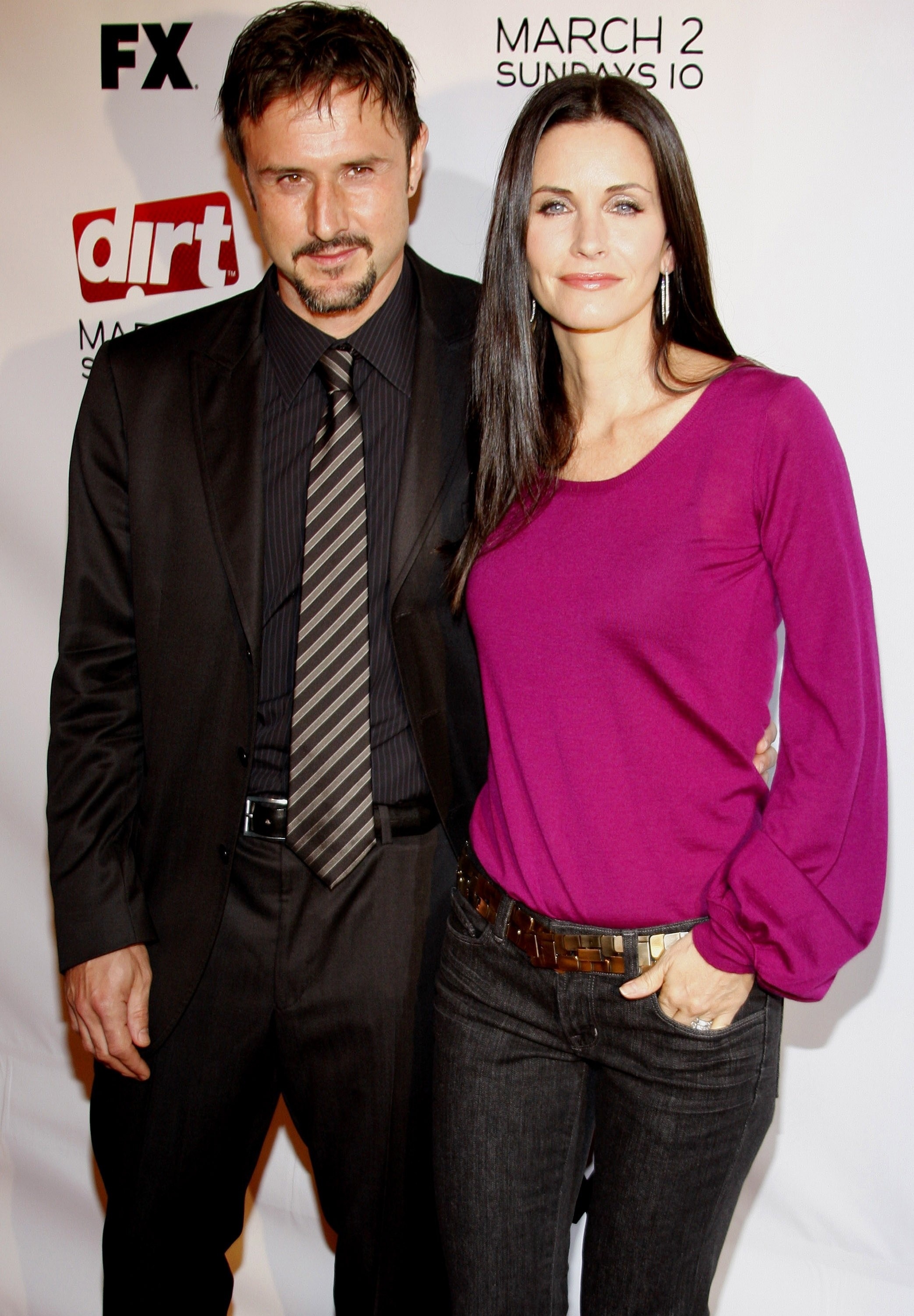 David Arquette: Courteney Cox, An American actor and former professional wrestler. 2090x3000 HD Background.
