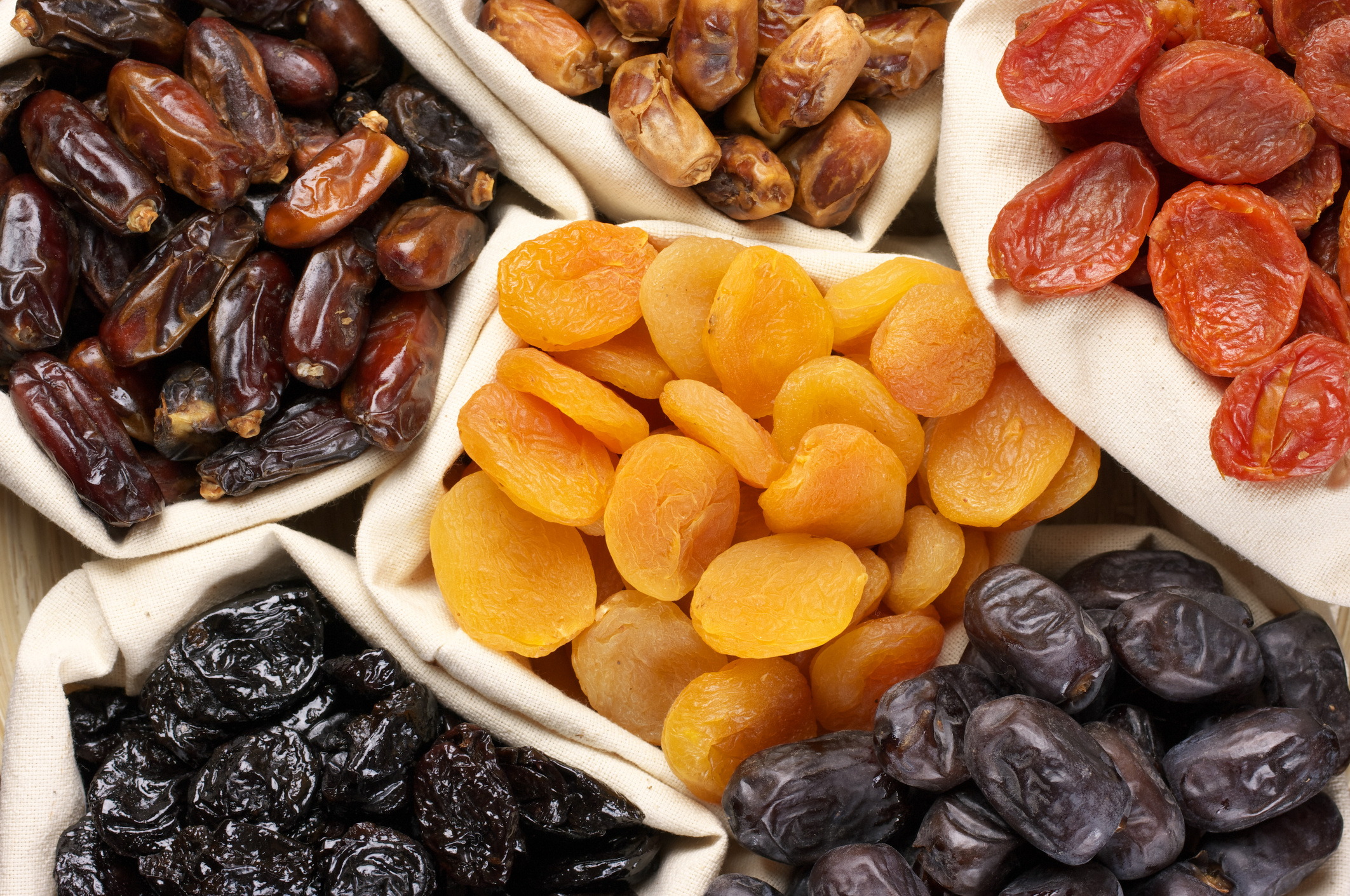Dried Fruits: The Science of Dried Fruit - Smart Lifebites. 2130x1420 HD Wallpaper.