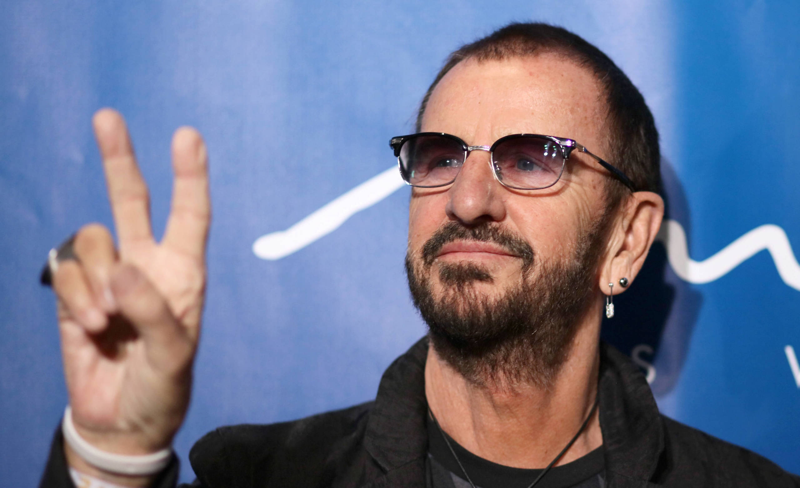 Ringo Starr, Beatles without McCartney, Two albums, Music history, 2560x1570 HD Desktop