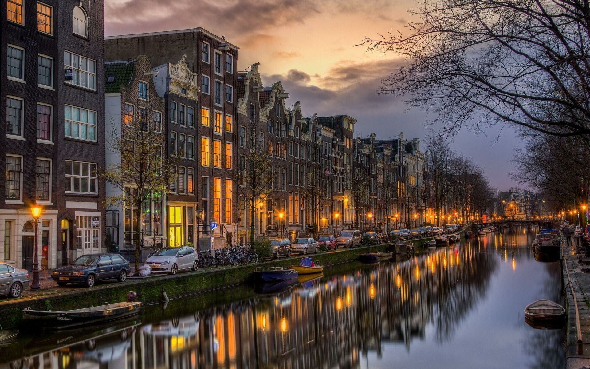 Amsterdam: Capital of the Netherlands, has more than 100 kilometers of canals, about 90 islands and 1,500 bridges. 1920x1200 HD Background.