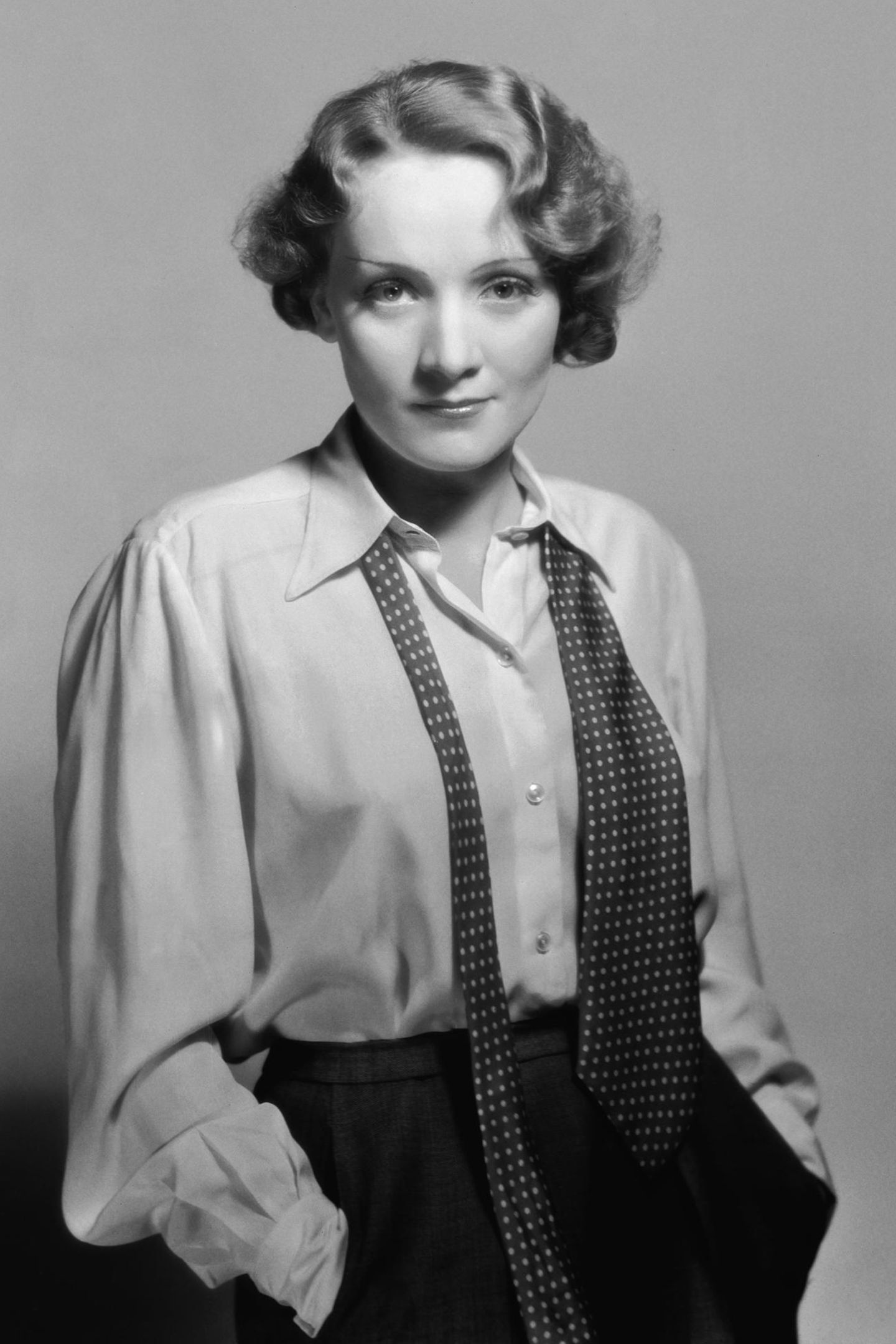 Marlene Dietrich Celebs, Marlene Dietrich steckbrief, News und bilder, Marlene Dietrich, 1440x2160 HD Handy