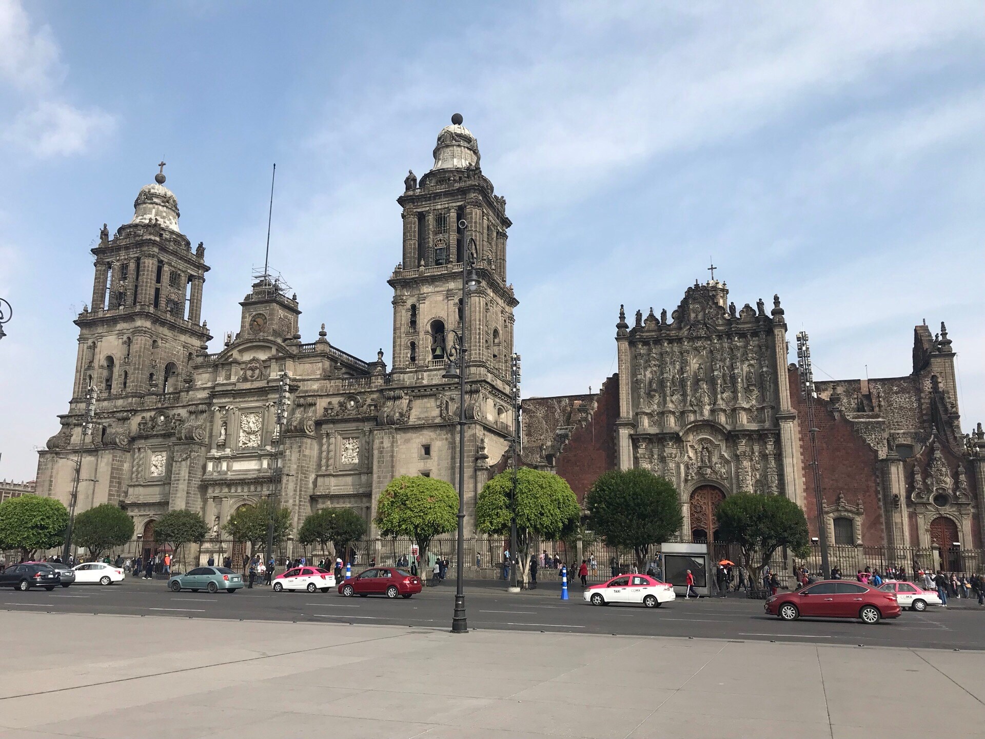 Zocalo (Constitution Square), Metropolitan Cathedral, Mexico City travel guide, Must-visit attractions, 1920x1440 HD Desktop