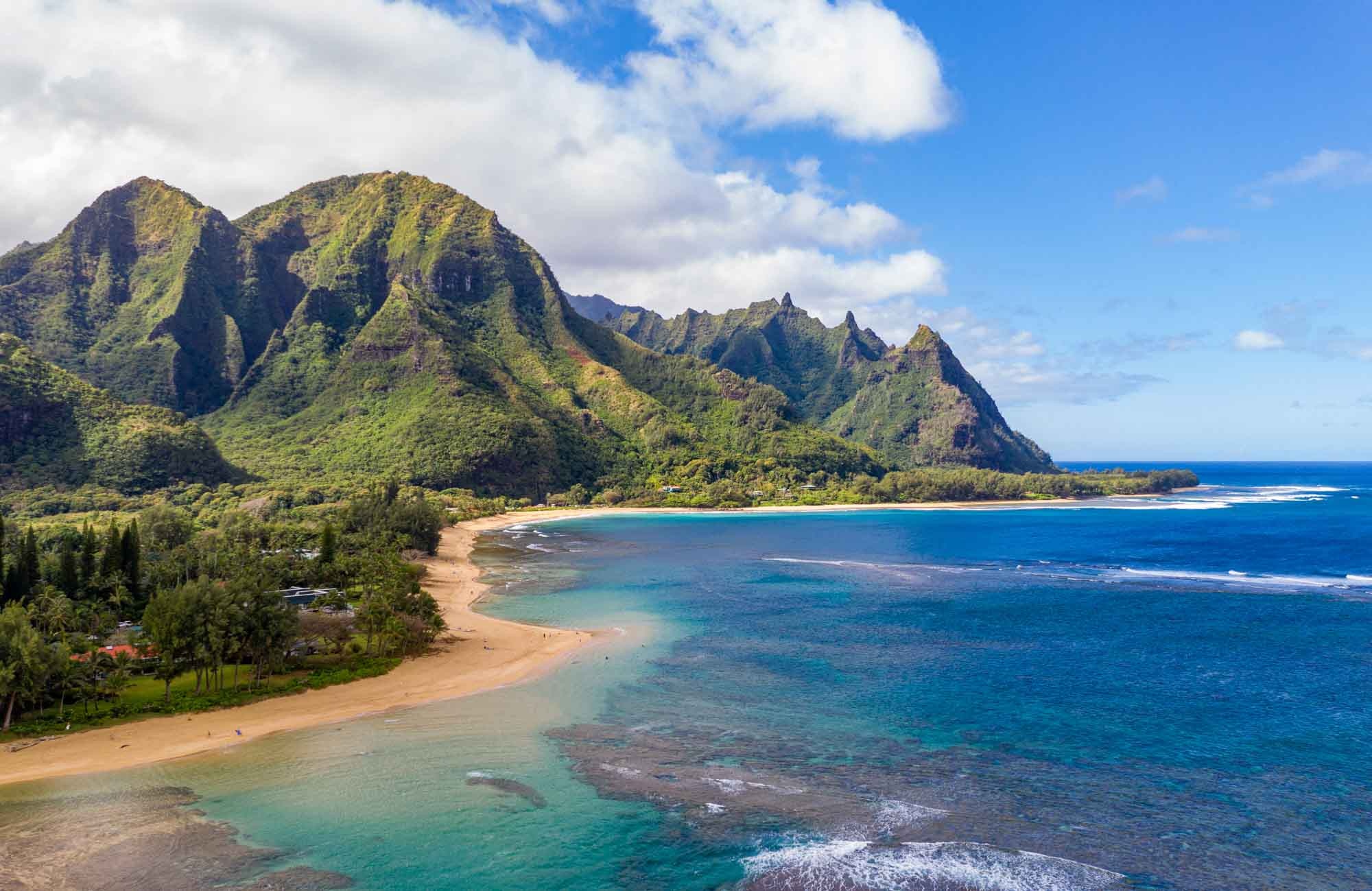 Hawaiian beaches, Beautiful scenery, Big island, Kauai, 2000x1300 HD Desktop