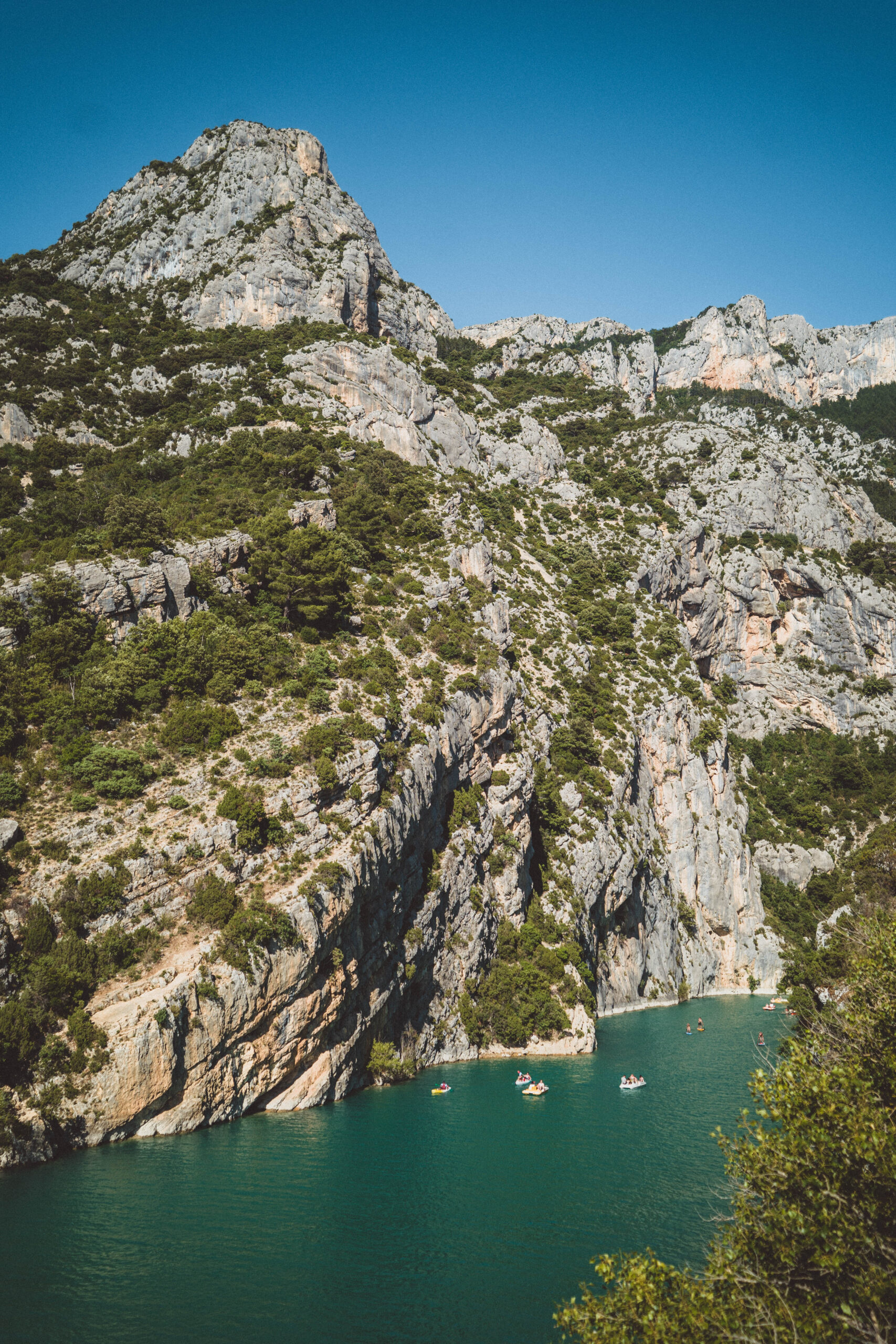 Verdon Regional Park, French natural beauty, Majestic gorges, Outdoor adventures, 1710x2560 HD Handy