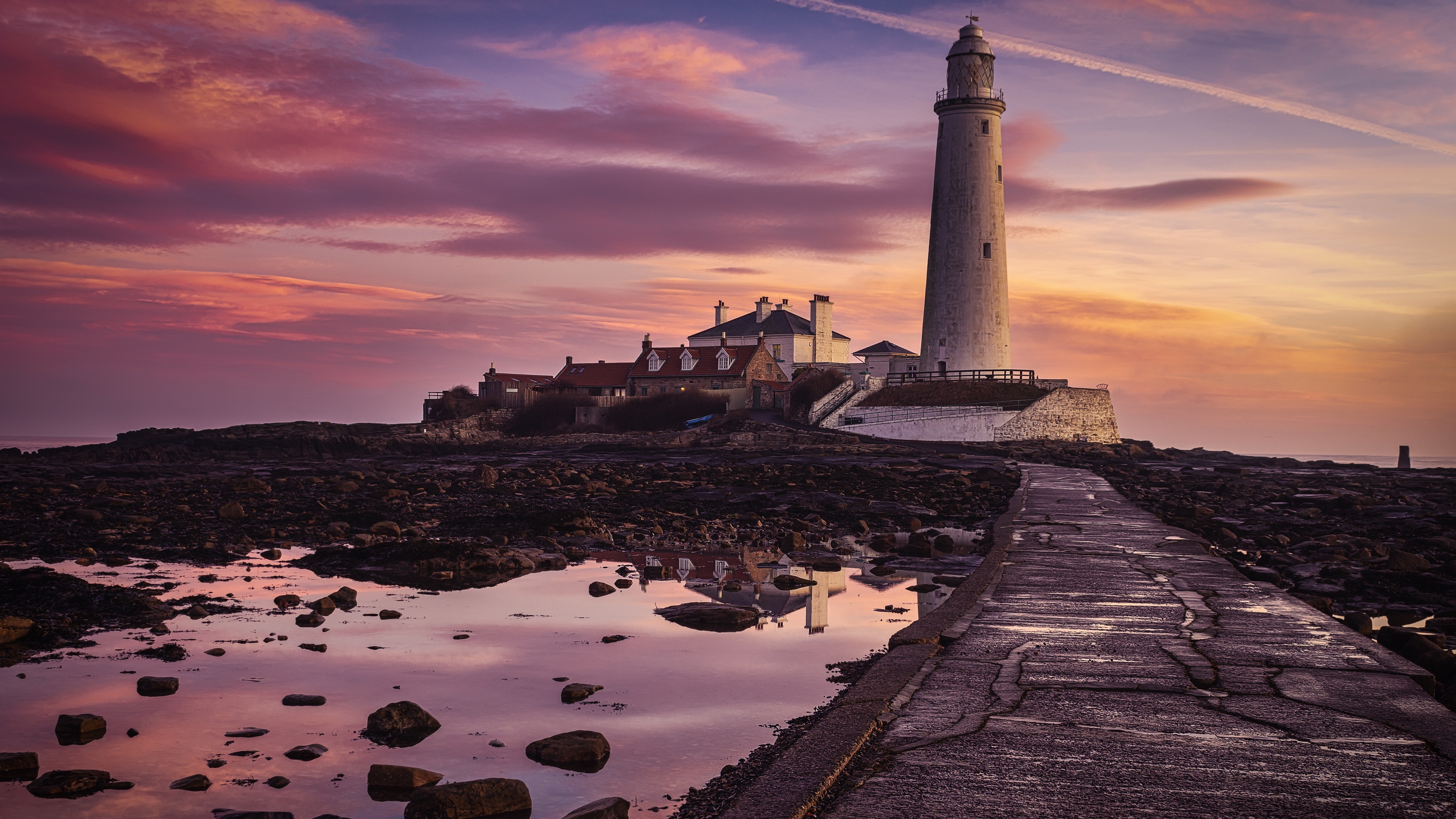 Lighthouse, Ultra HD wallpaper, Serene sunset, Coastal scenery, 3840x2160 4K Desktop