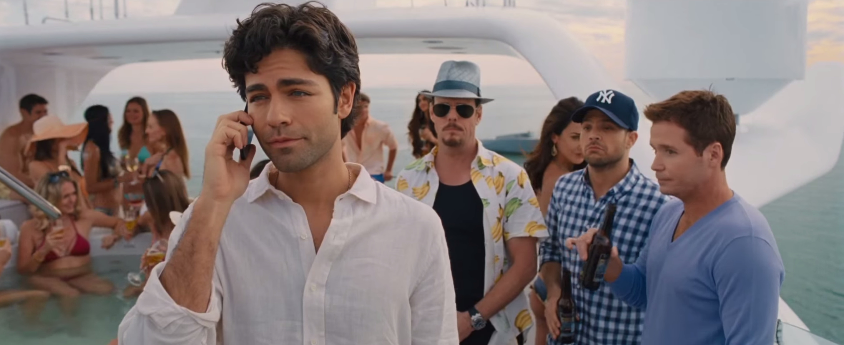 Entourage (TV Series): Adrian Grenier as Vincent Chase, Jerry Ferrara as Turtle, Created and written by Doug Ellin. 2870x1180 Dual Screen Wallpaper.