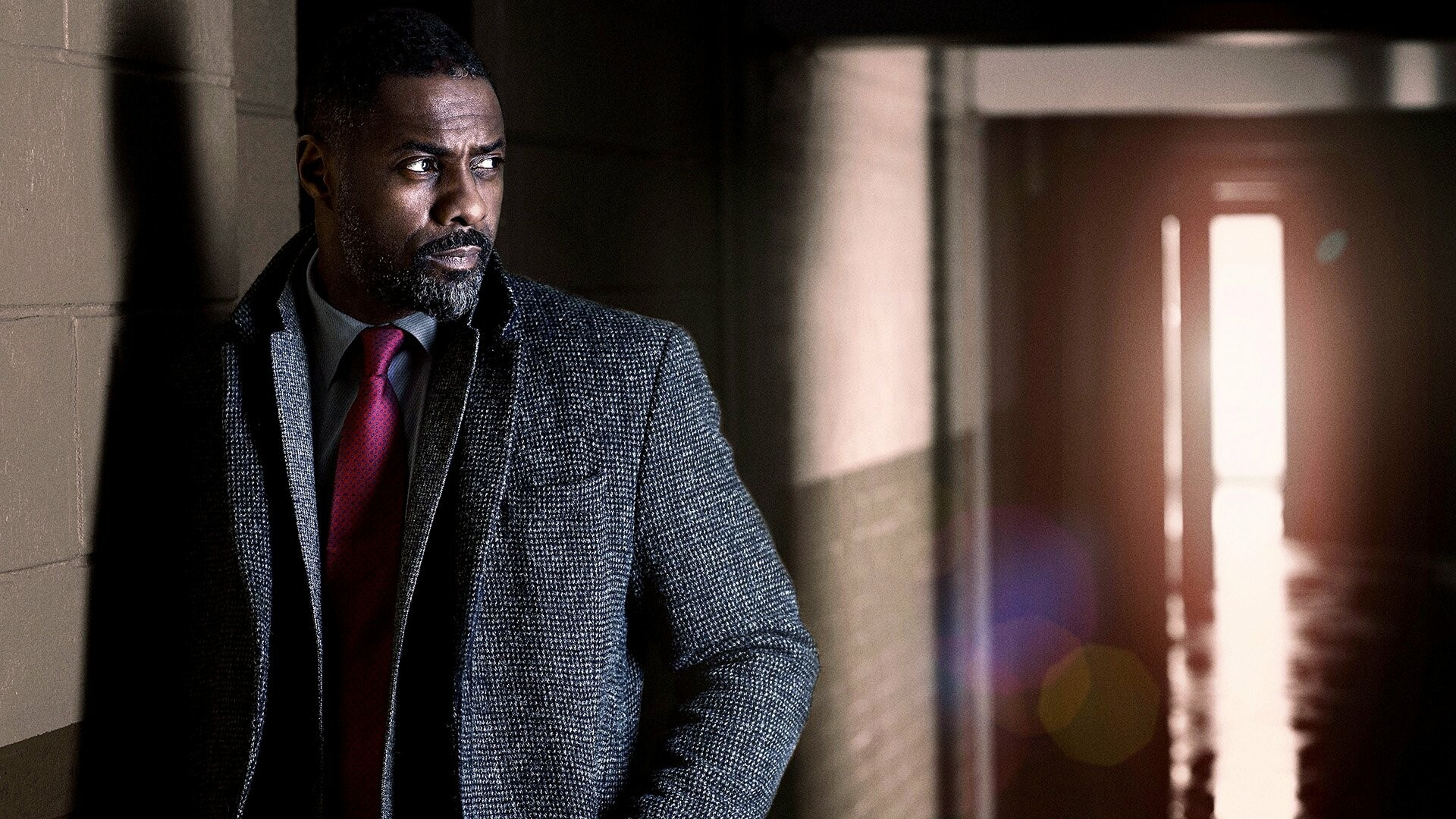 Luther (TV series): Idris Elba as a police officer working for London's Serious Crime Unit. 1920x1080 Full HD Background.